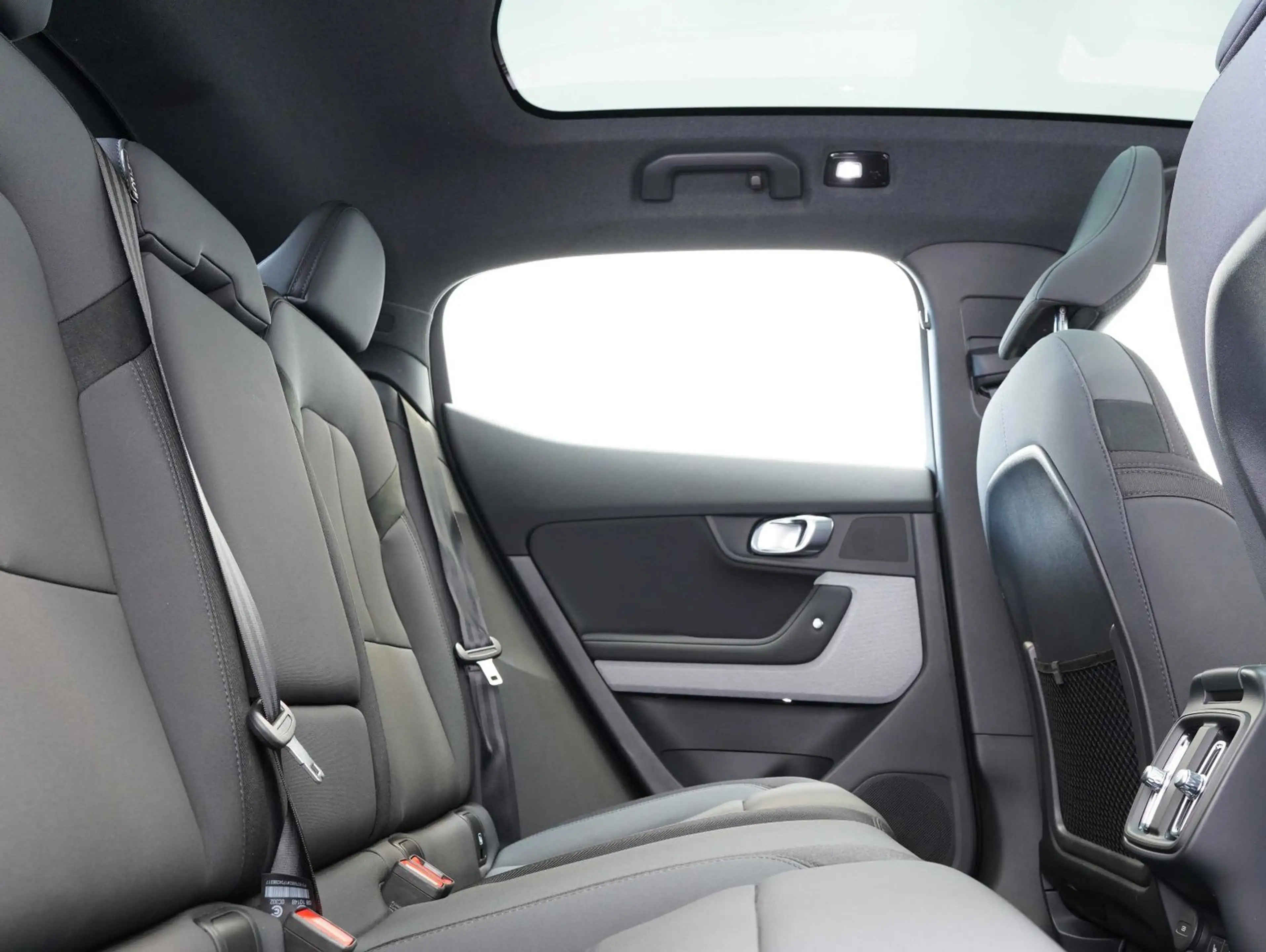 Polestar 2 Long Range Dual 78kWh PANO/PILOT+PLUS-PAKET — photo 14