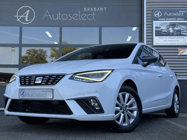 SEAT Ibiza 1.0 TSI Excellence Carplay | Virtual | Dealer OH