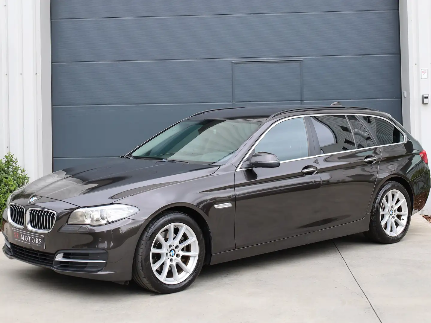 BMW 520 Automaat | Head-up | Electrische Zetels | Garantie Brun - 2