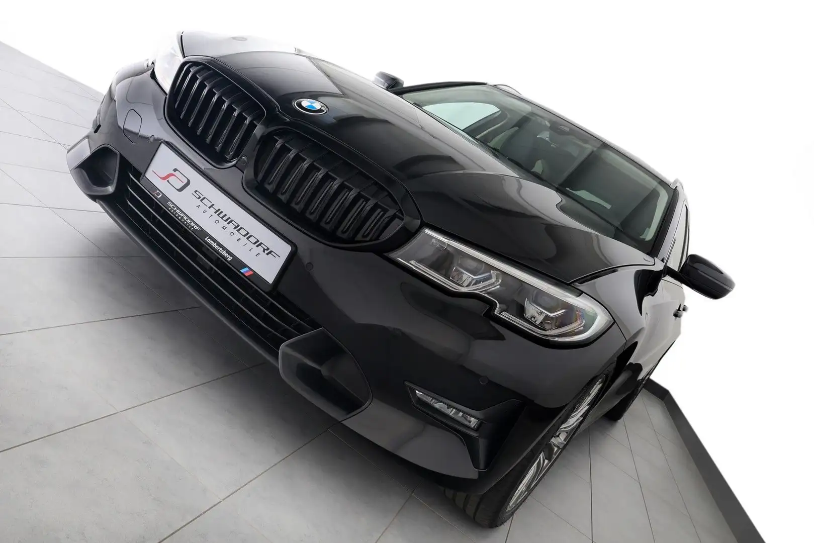 BMW 330 d Touring Sport Line LASER HUD RFK AHK 18" Schwarz - 2