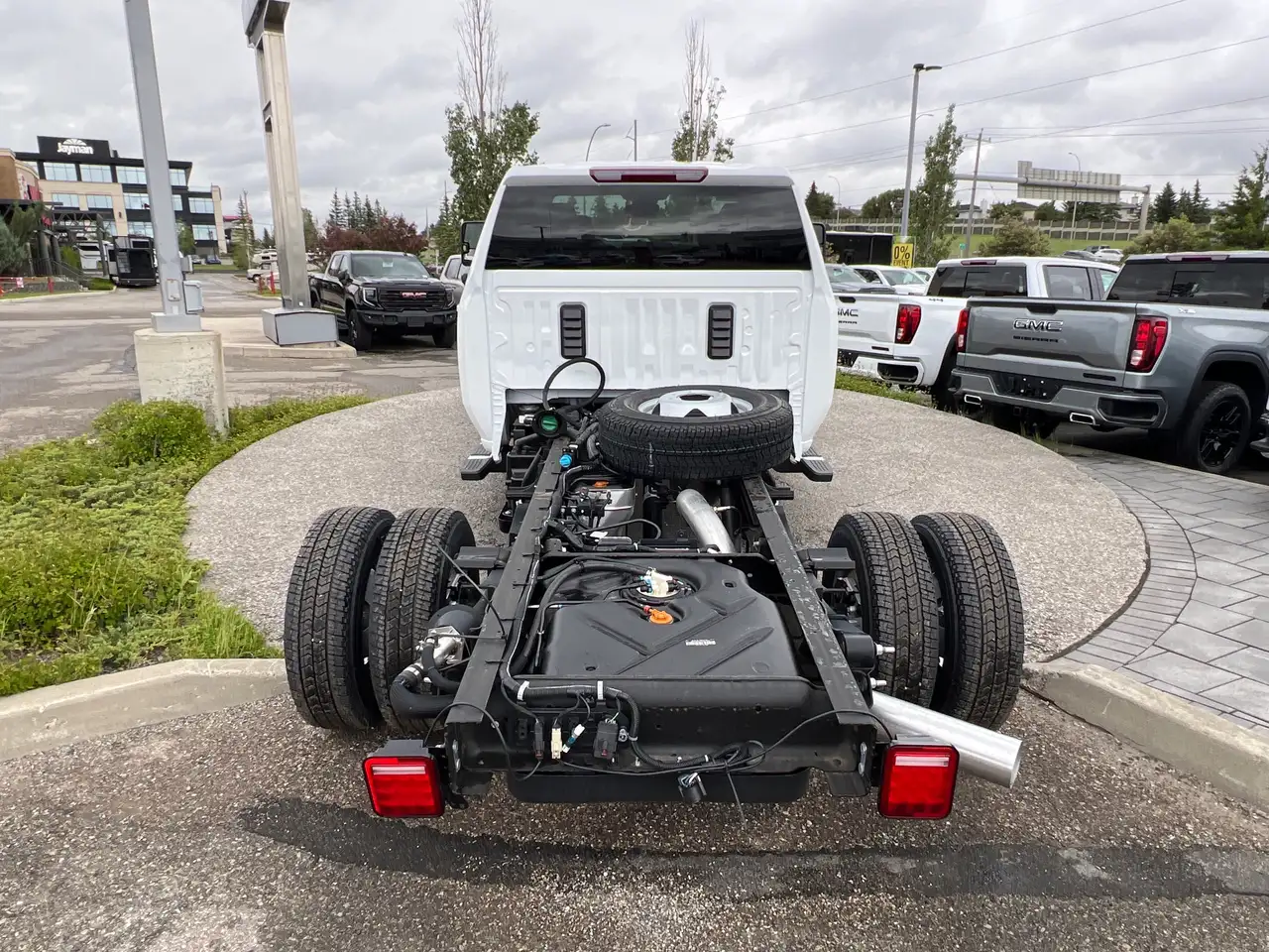 GMC Sierra 3500 снимка GMC Sierra 3500