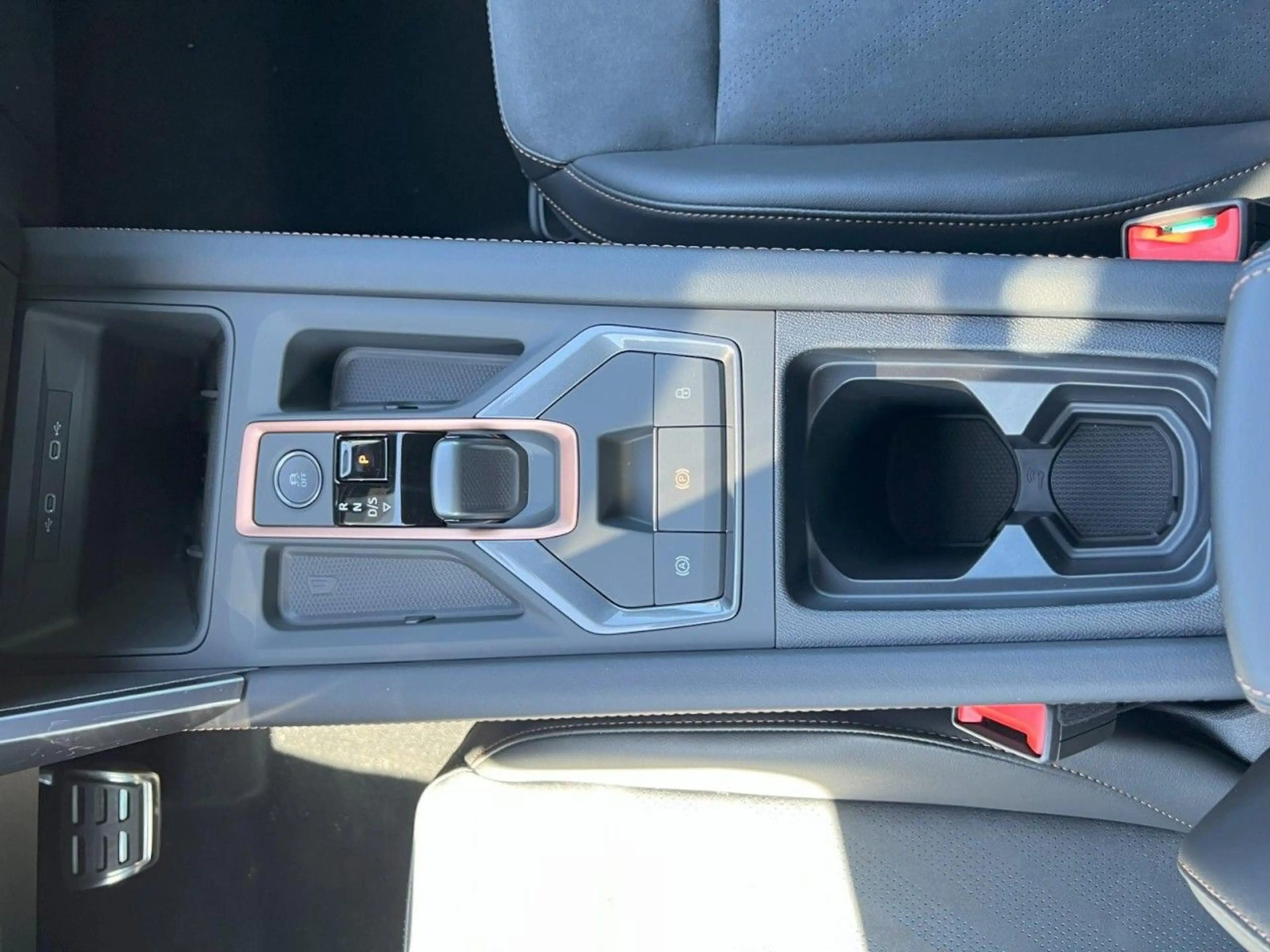 CUPRA Leon VZ 2.0 TSI +Matrix+Sennheiser — photo 9