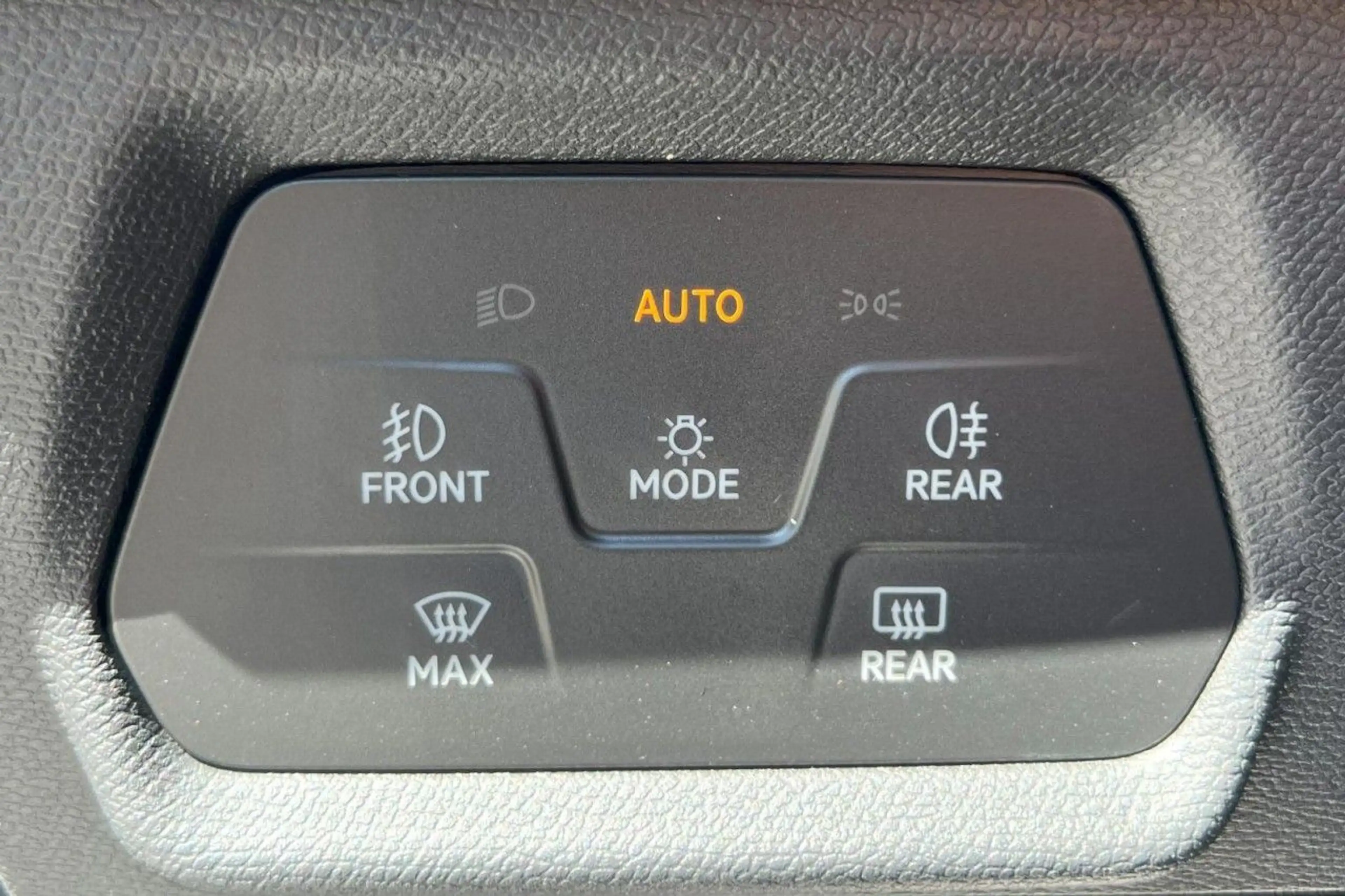 CUPRA Leon VZ 2.0 TSI +Matrix+Sennheiser — photo 15