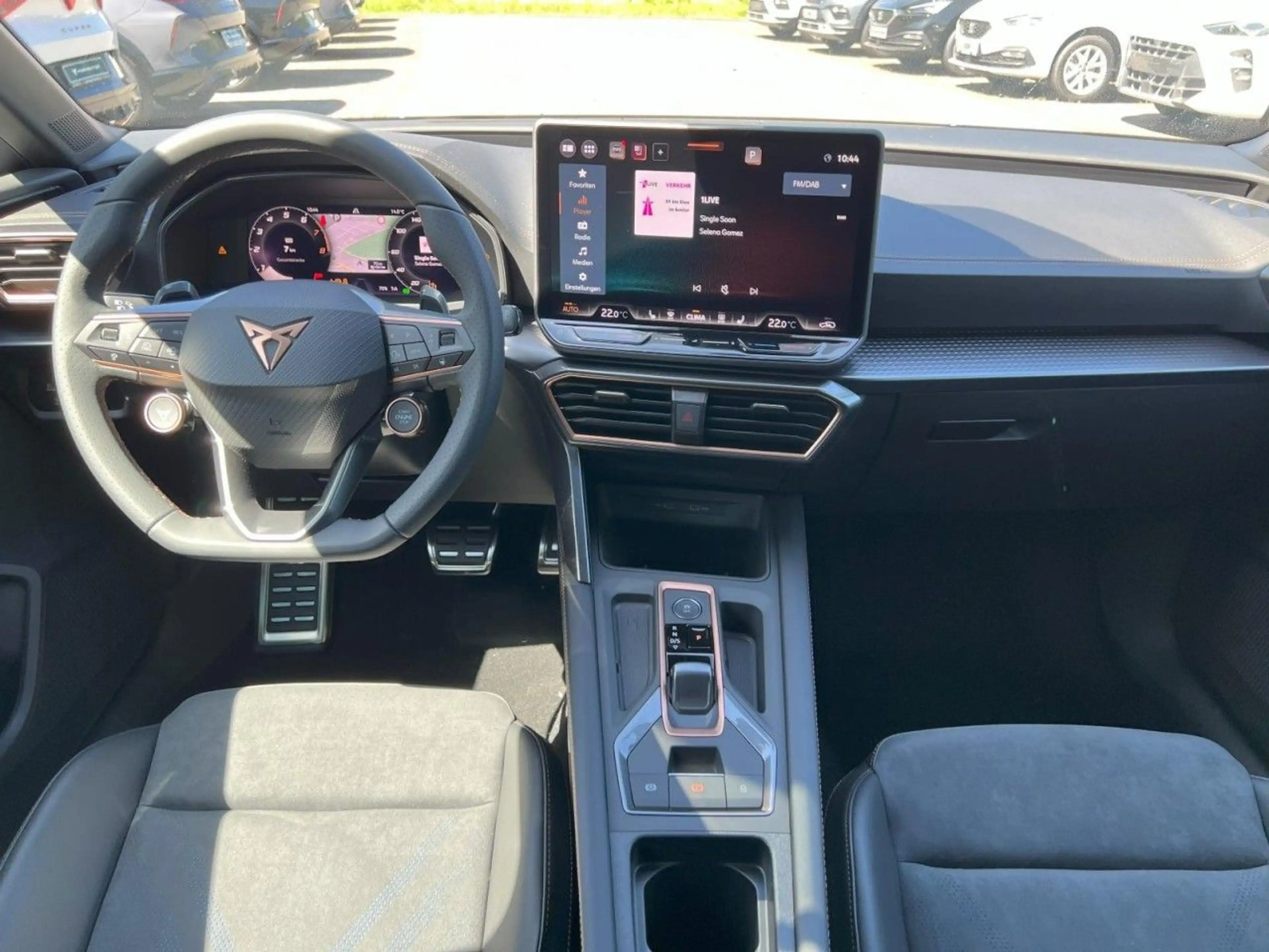 CUPRA Leon VZ 2.0 TSI +Matrix+Sennheiser — photo 8
