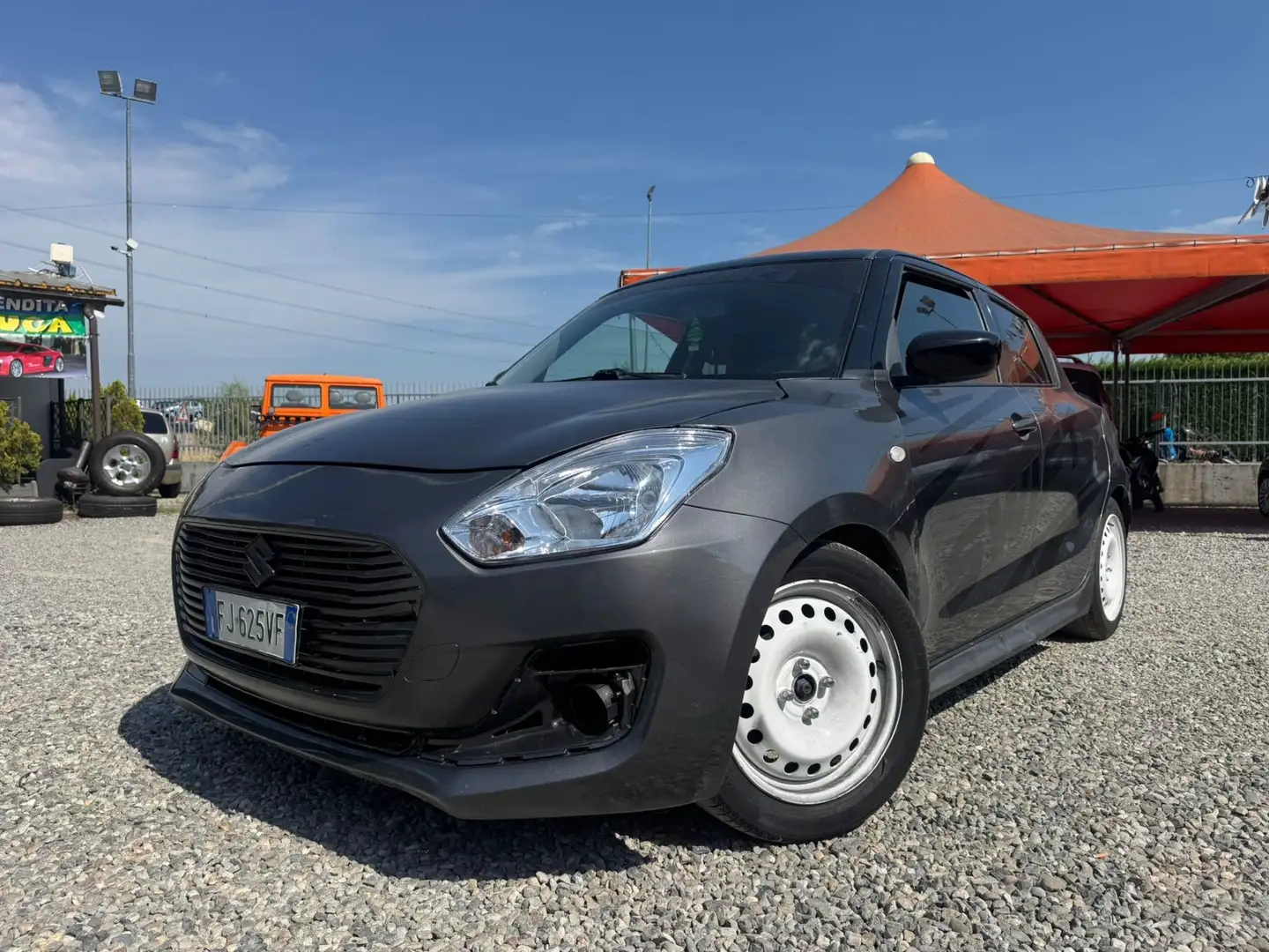 Suzuki Swift Swift 1.2 dualjet Cool Launch Edition 2wd Grigio - 1