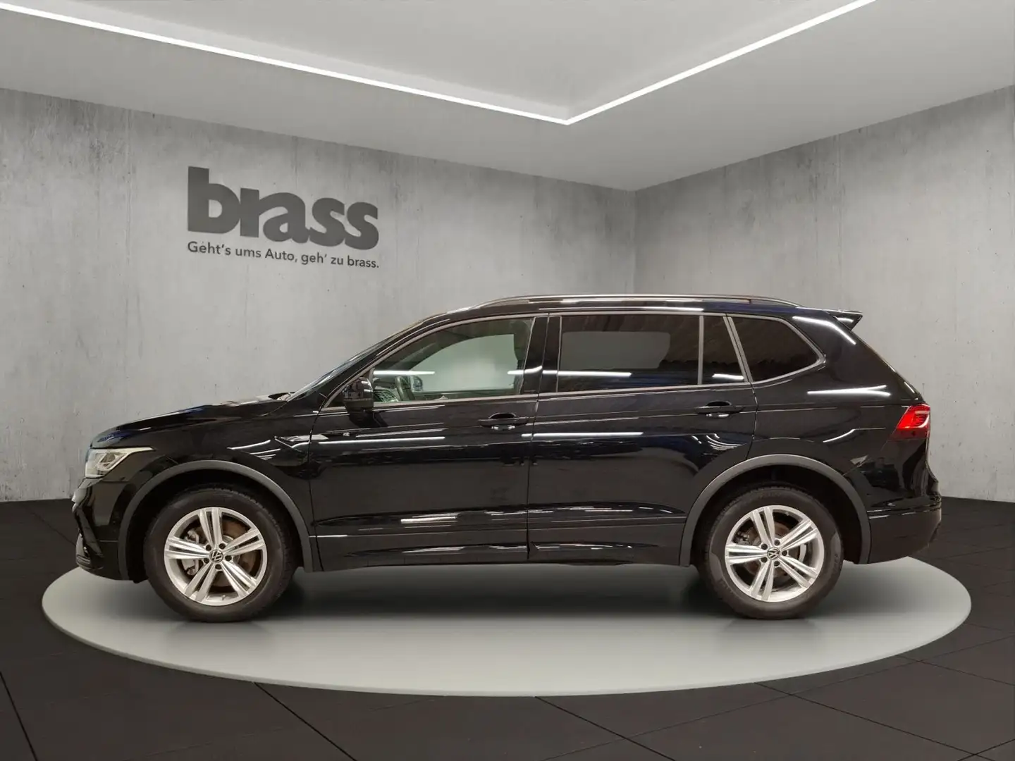 Volkswagen Tiguan Allspace R-Line 4Motion 2.0 TDI 7-Gang DS Schwarz - 2