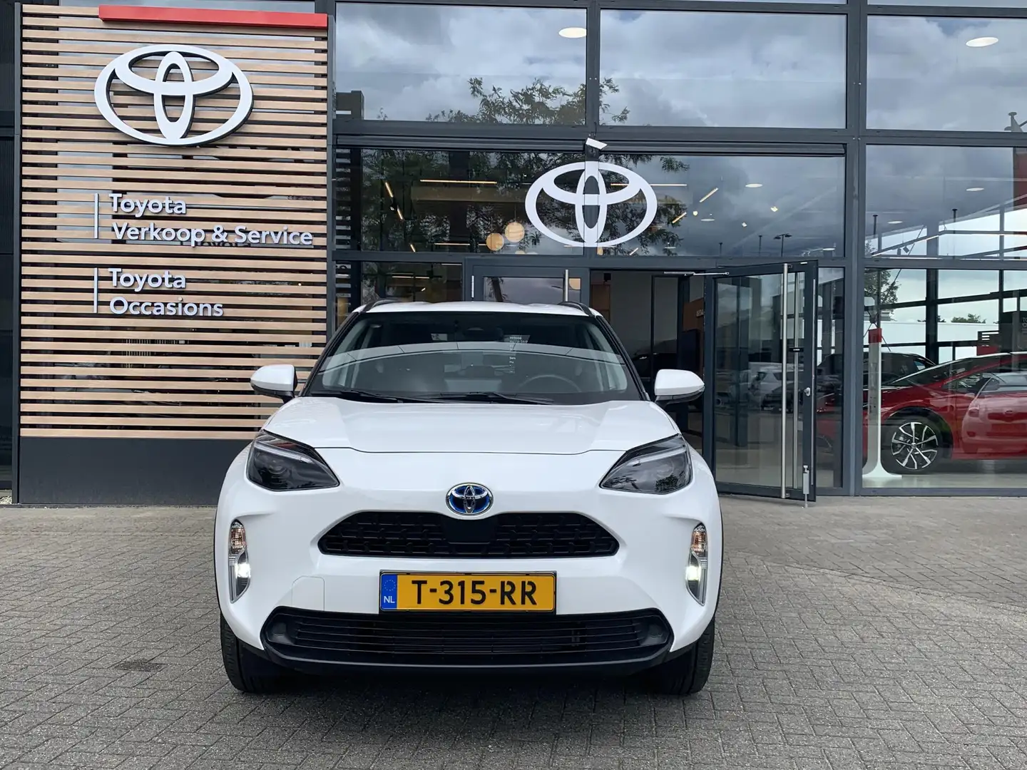 Toyota Yaris Cross 1.5 Hybrid Active Wit - 2