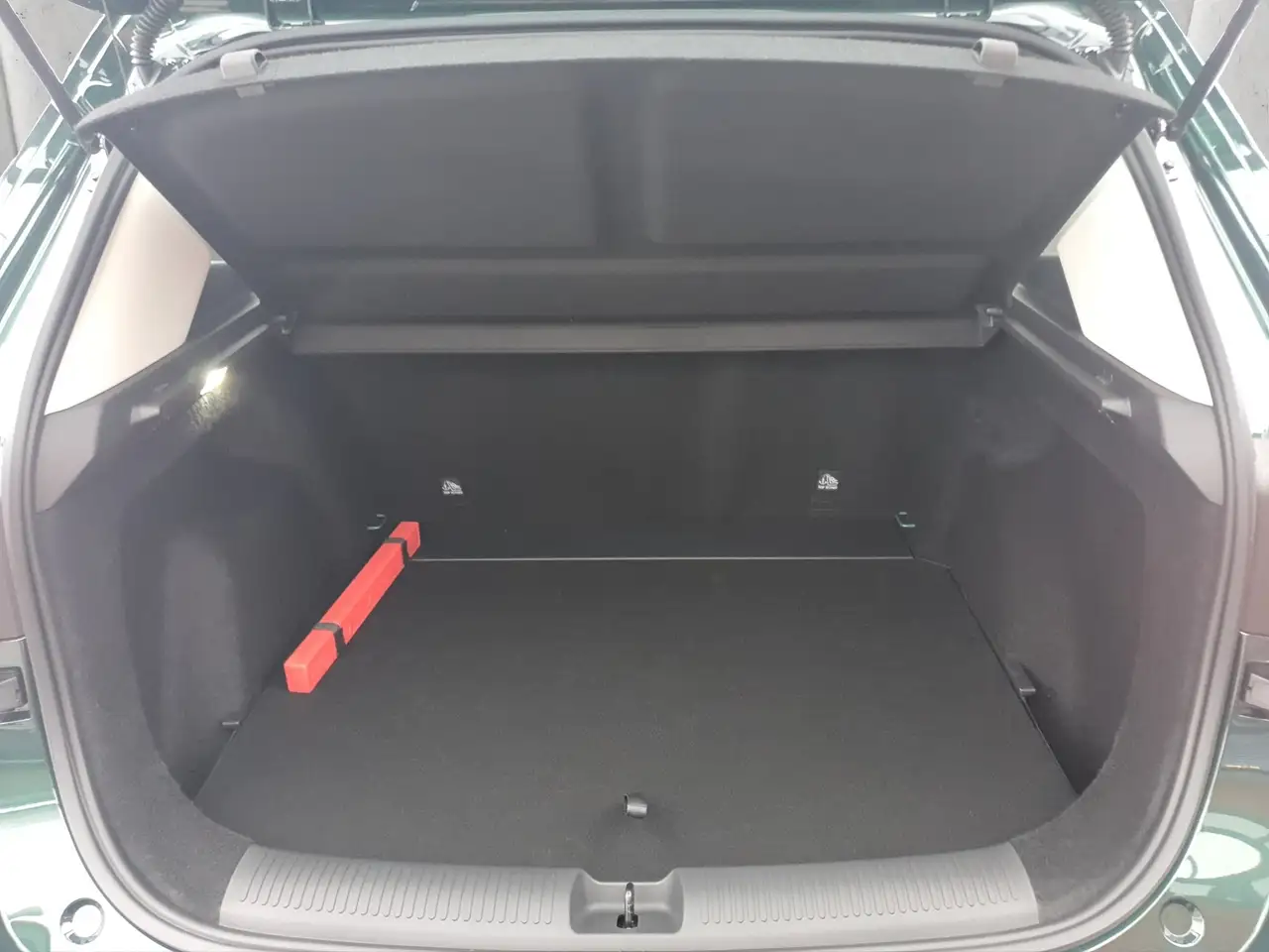 MG ZS Standard 1.5 85 kW GJR | RFK | PDC | Navi | Klima 17