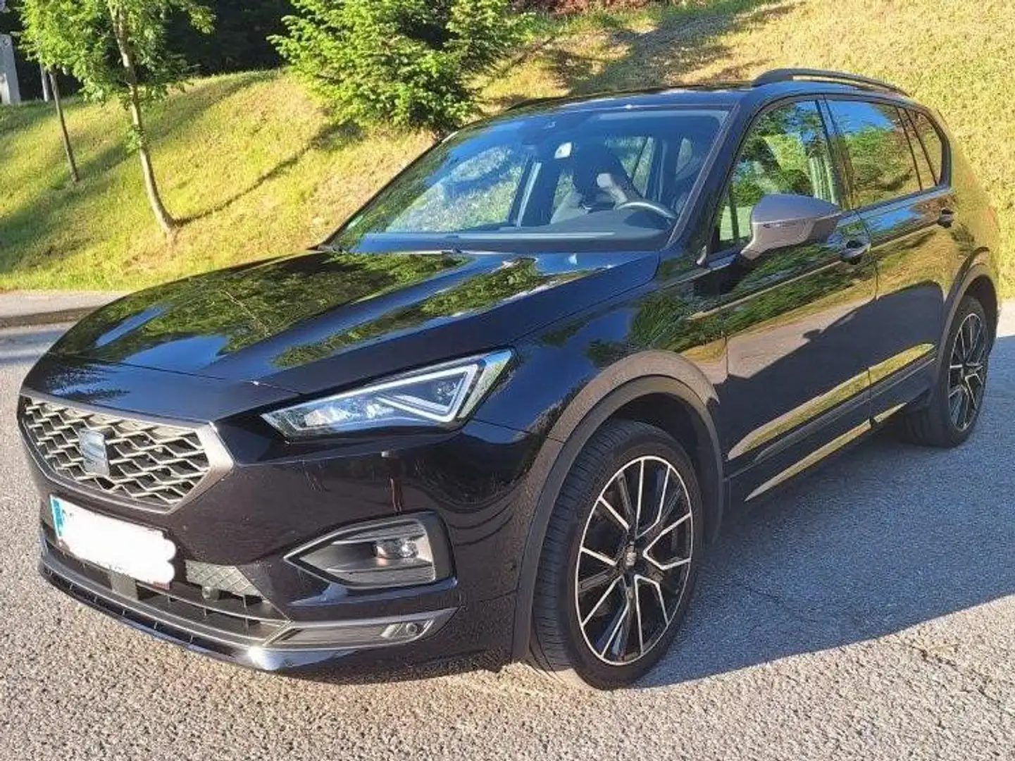 SEAT Tarraco Tarraco 2,0 TDI FR DSG 4Drive FR Schwarz - 2