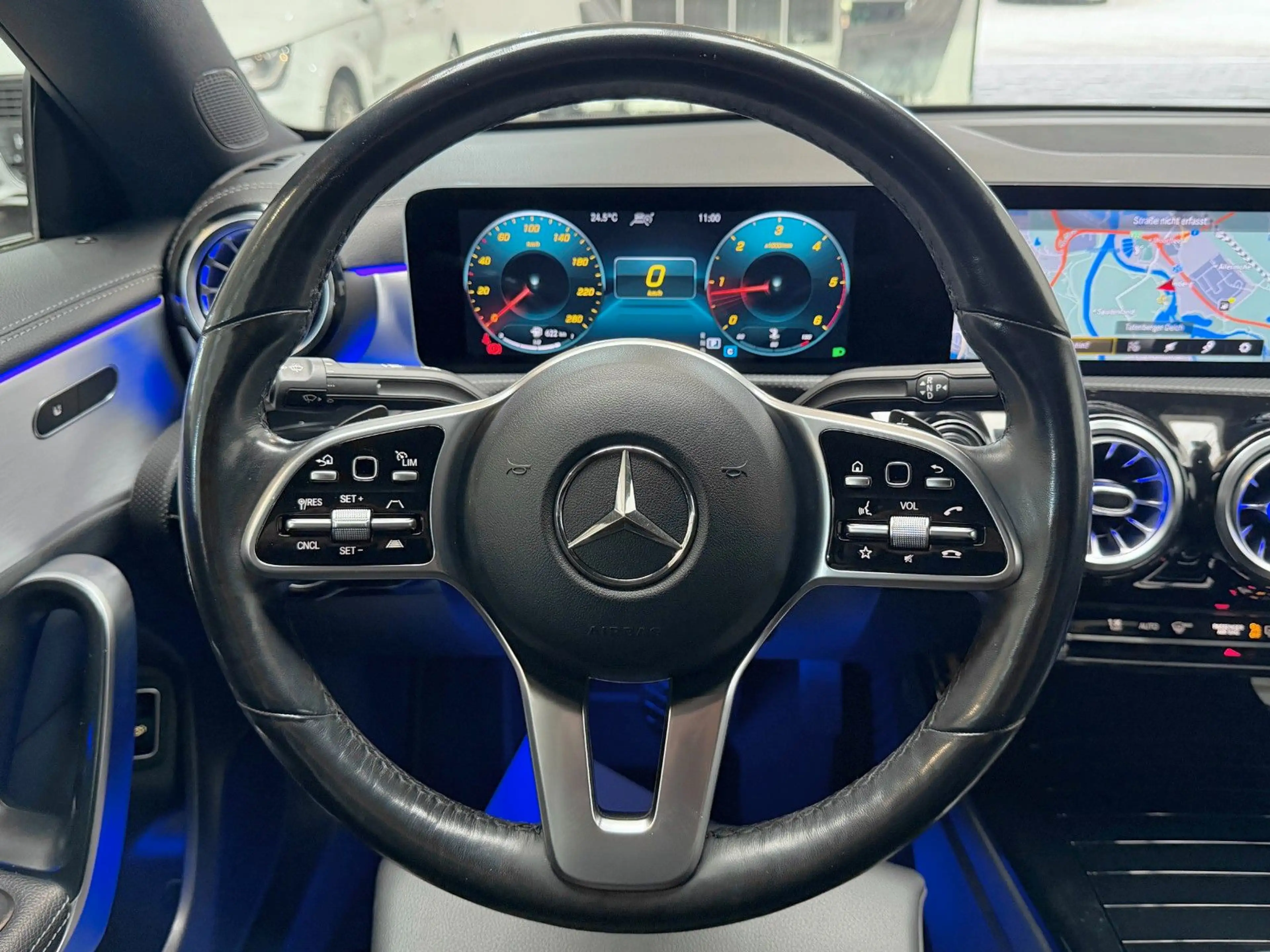 Mercedes-Benz CLA 220 d Coupé 8G-DCT Sport 18"Zoll AMG 194PS — photo 12
