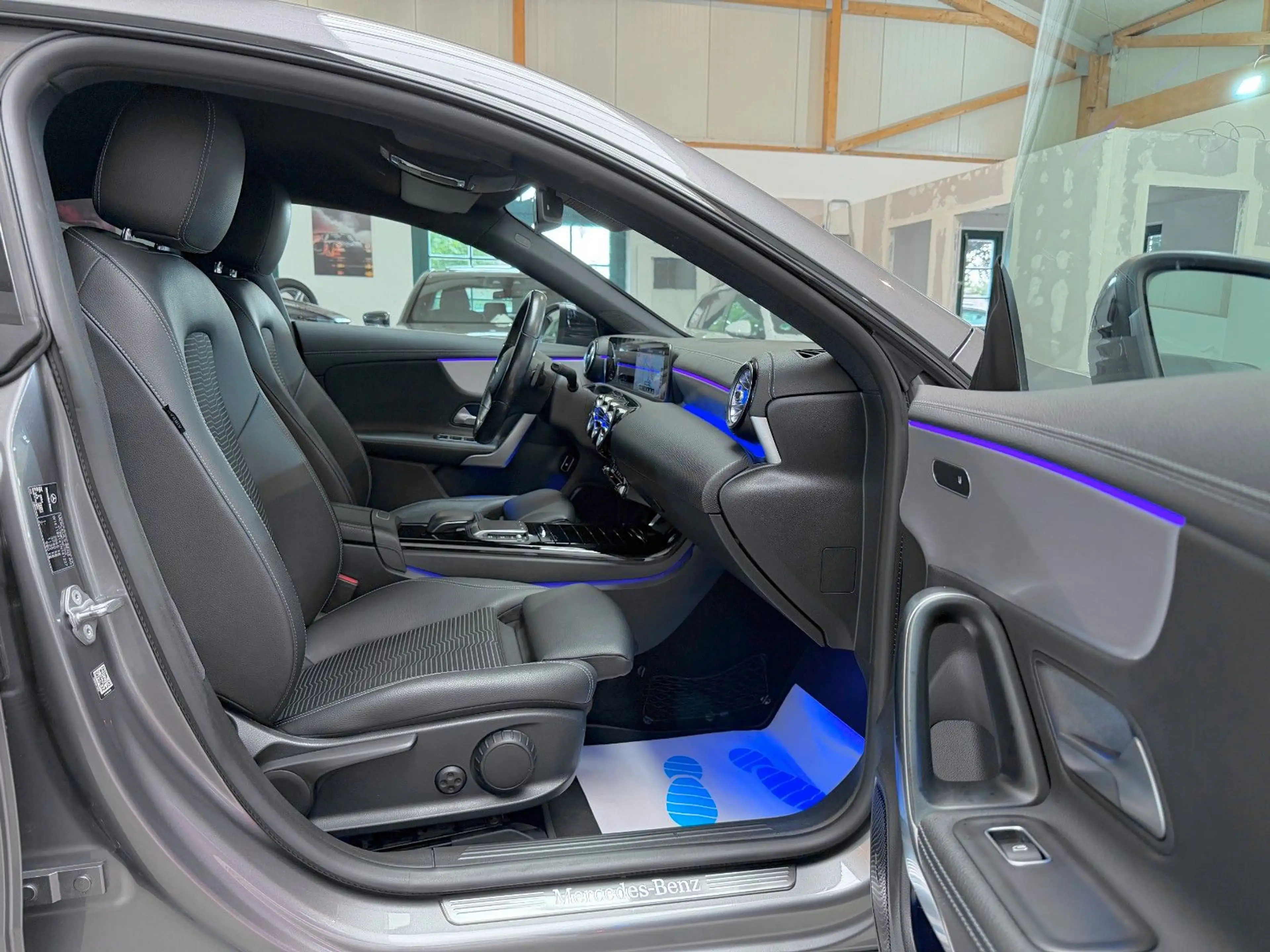 Mercedes-Benz CLA 220 d Coupé 8G-DCT Sport 18"Zoll AMG 194PS — photo 9