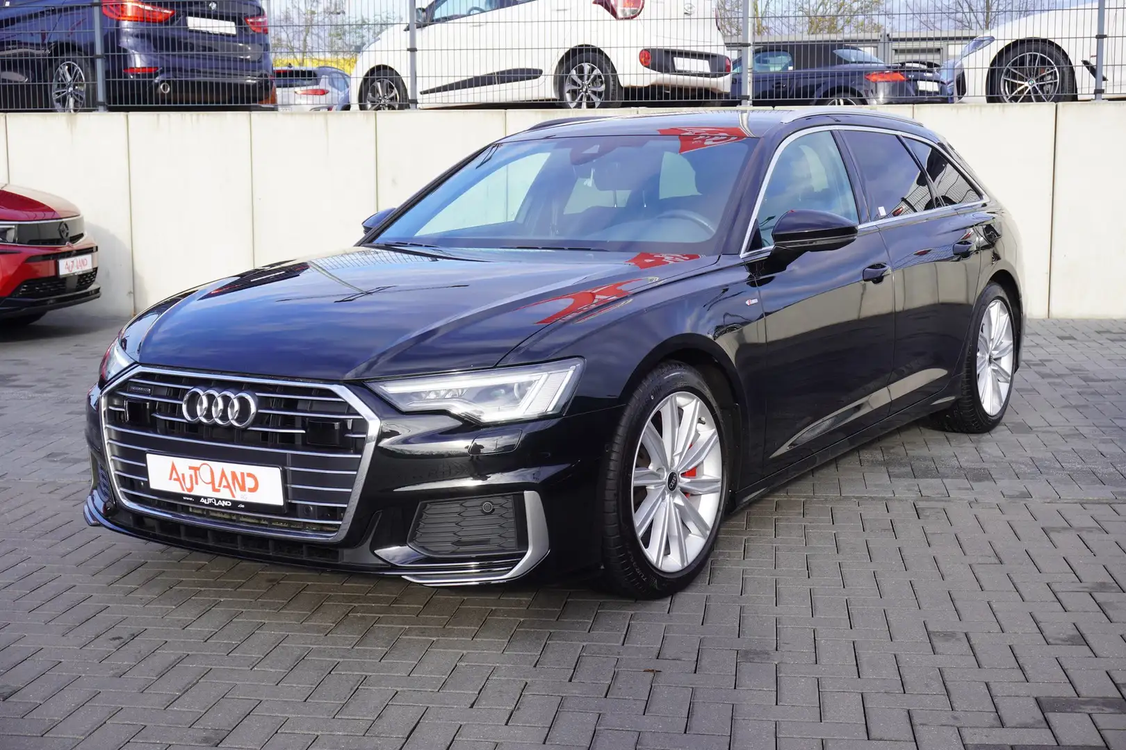 Audi A6 Avant 55 TFSIe qu. 2xS-Line Matrix Navi ACC Schwarz - 2