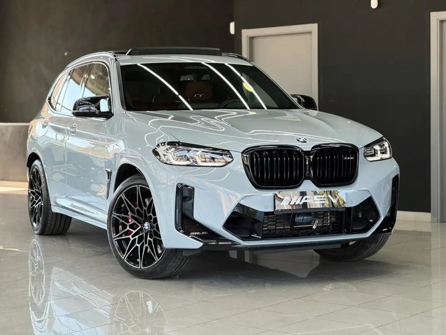 BMW X3 M Competition siva - 1