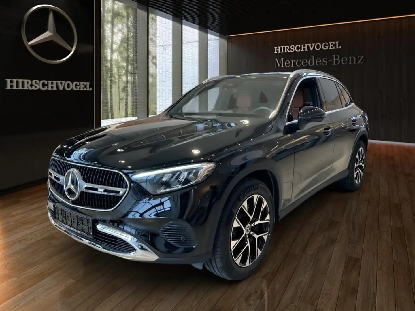 Mercedes-Benz GLC 200 4M EDITION AVANTGARDE+AHK+DISTRON+Memory Schwarz - 2