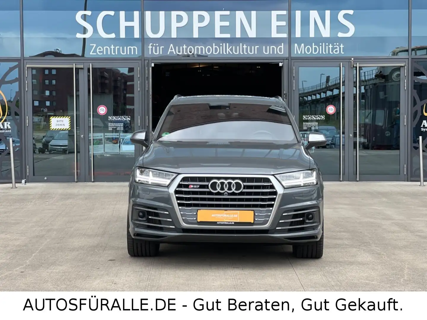 Audi SQ7 *4.0TDI*4x4*7Sit.*AHK*360Kamera*Keramik.Brem* - 2