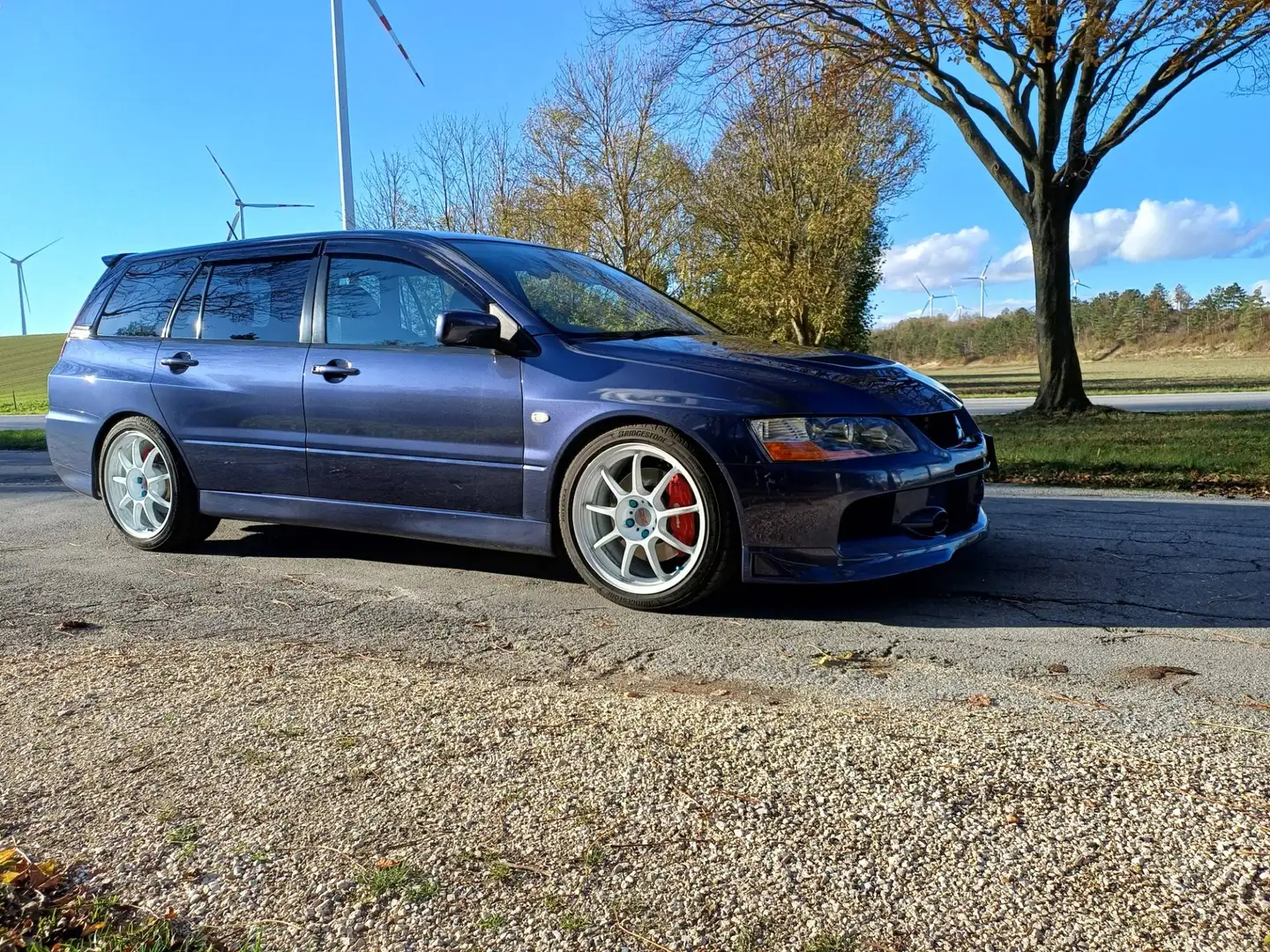 Mitsubishi Lancer Lancer Evo 9 Kombi in neuwertigem Zustand.... Blau - 1