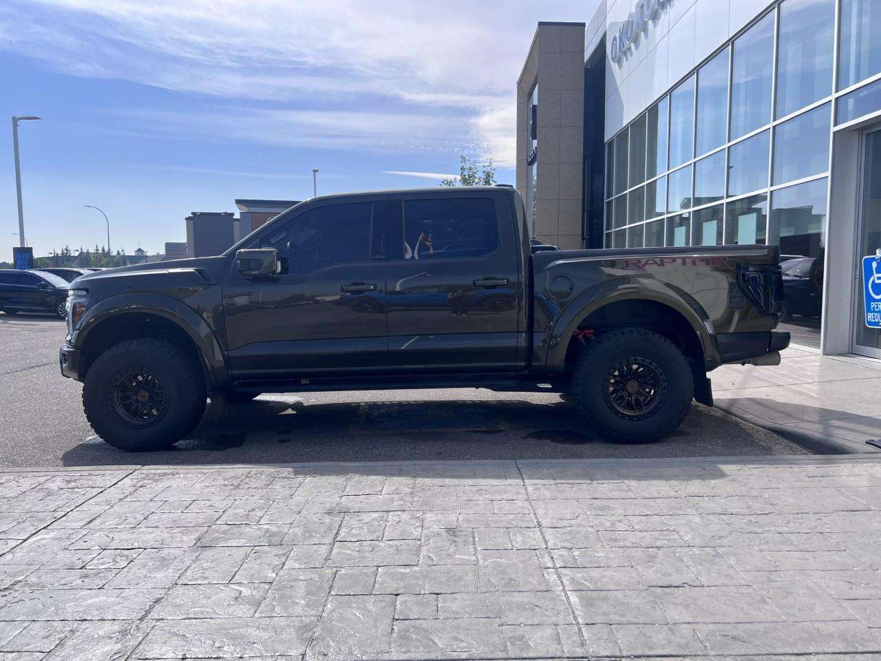 2025 Ford F-150 Raptor 4x4 SuperCrew Cab 5.5 ft. box 145 in. WB — снимка 1