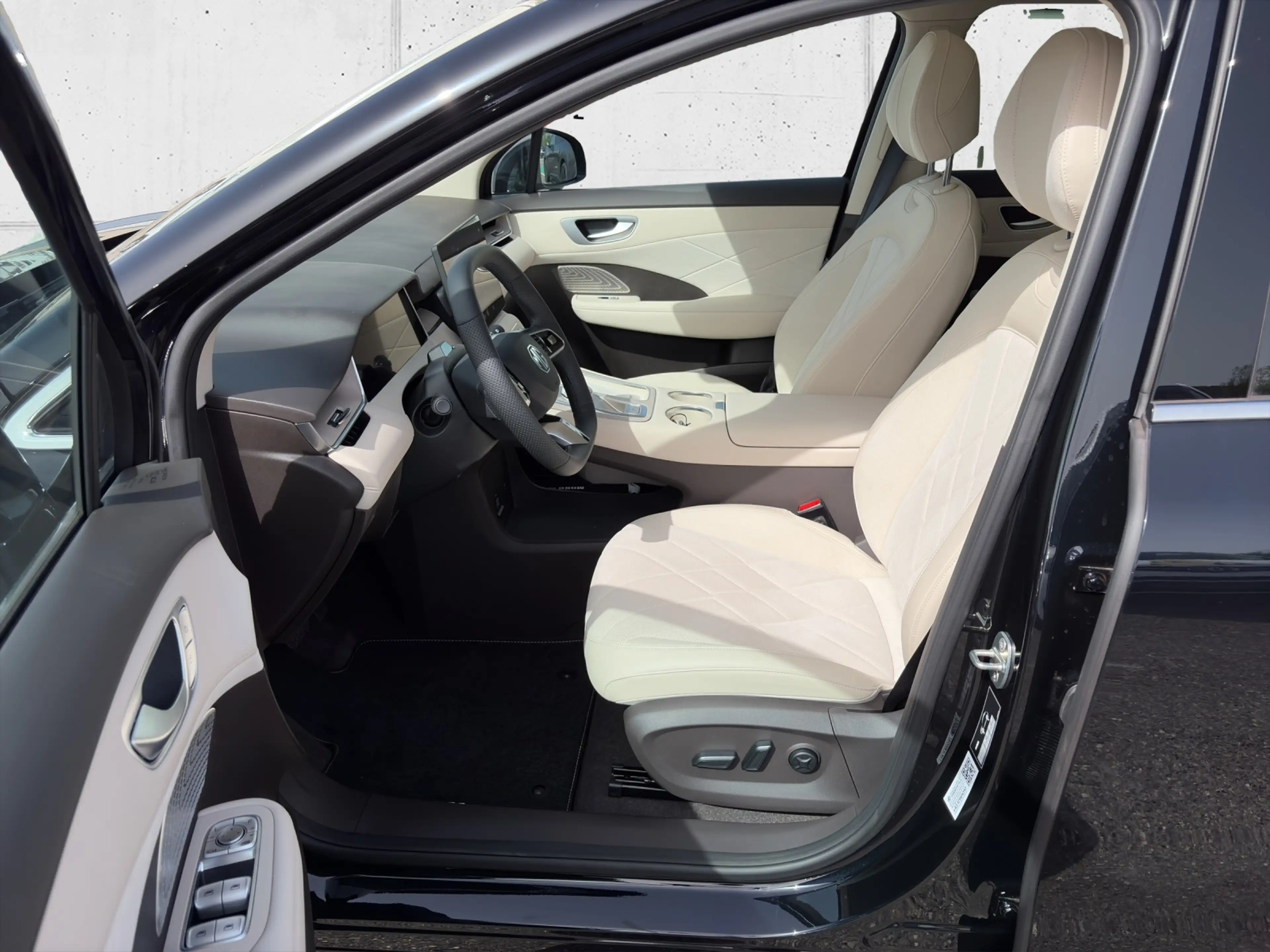 MG MGS6 EV MG S6 EV Luxury 2WD 77 kWh 530 km - Leder beige — photo 7