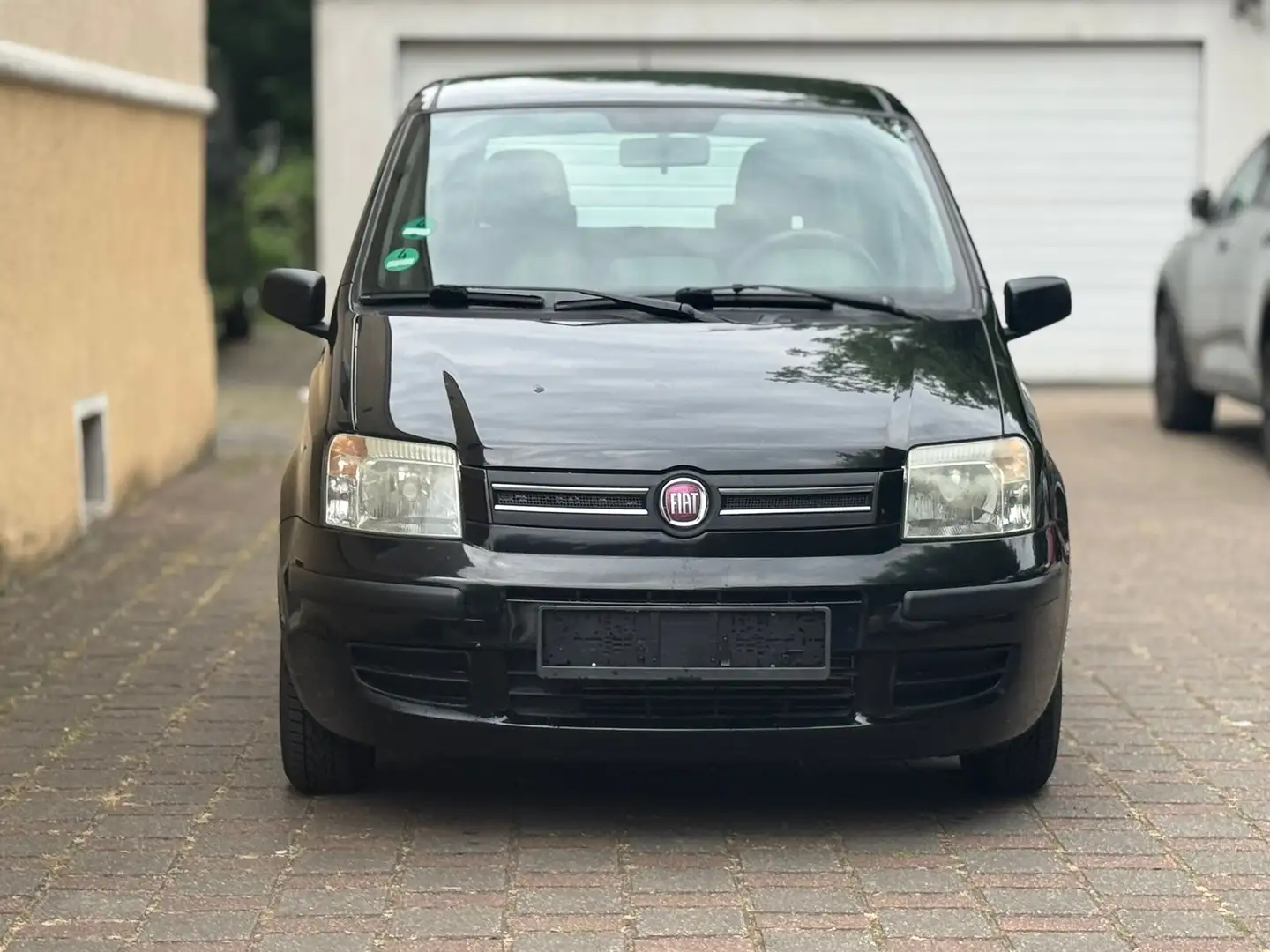 Fiat Panda 1.2 8V Dynamic 1.Hd 5Trg. Tüv 01.2027 Schwarz - 1