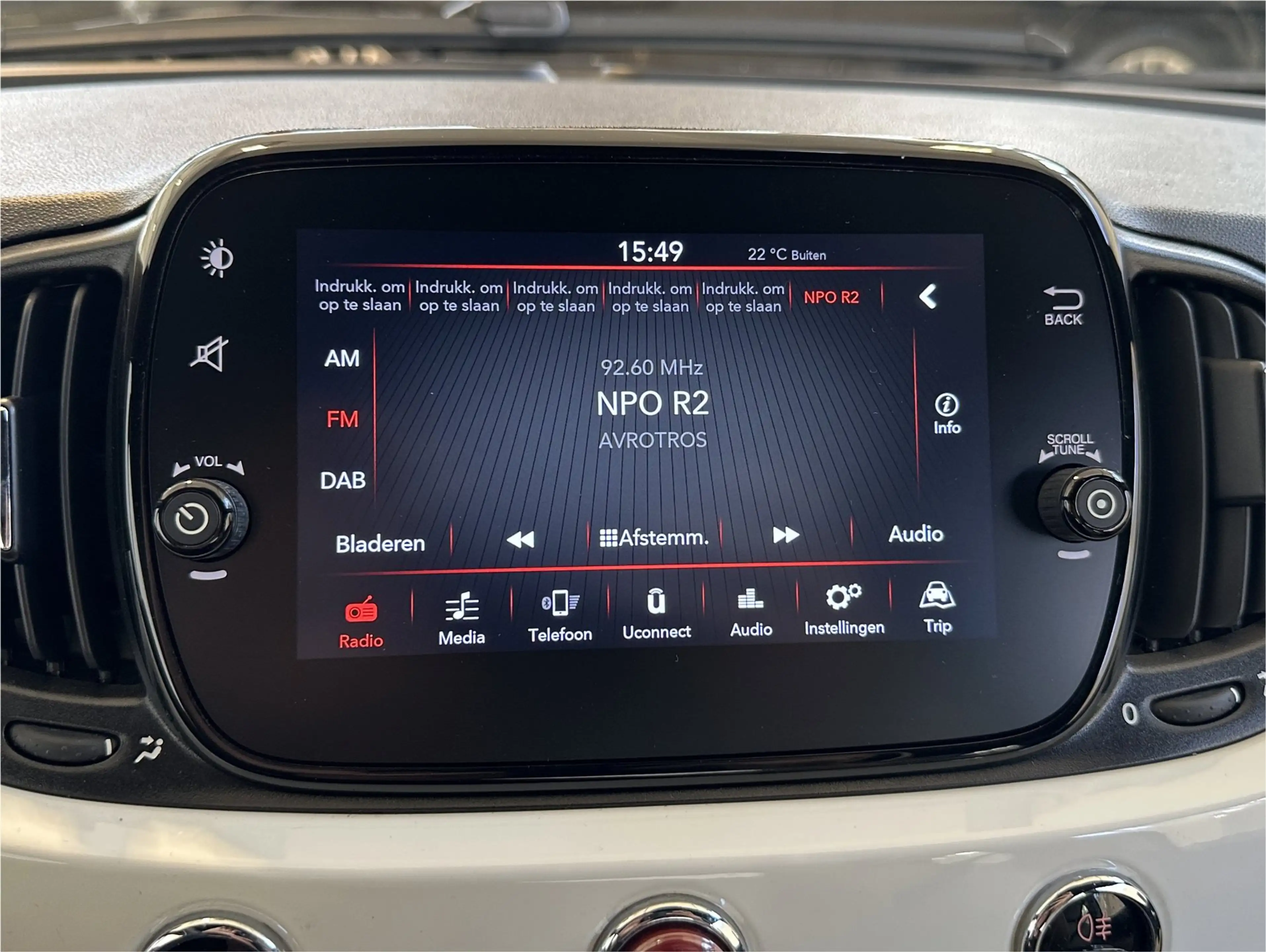 Fiat 500C 1.0 Hybrid Dolcevita Cabrio | Apple Carplay/ Andro — photo 25