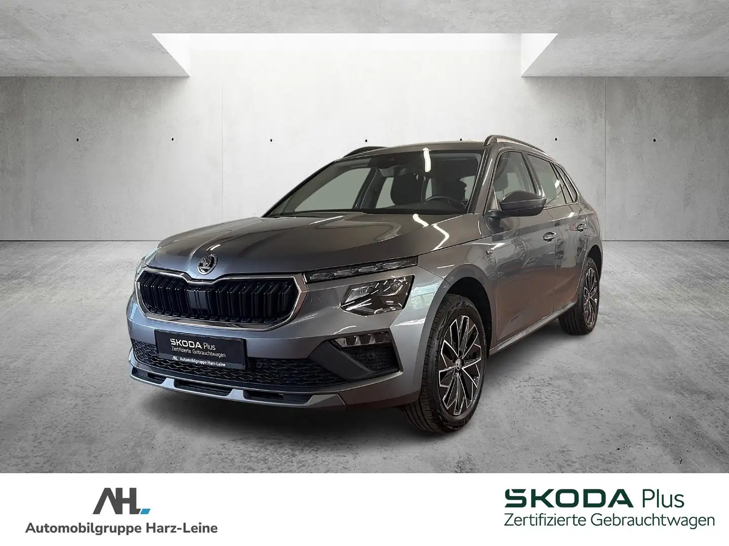 Skoda Kamiq 1.0 TSI Selection DSG Navi VC ACC LED PDC Grau - 1