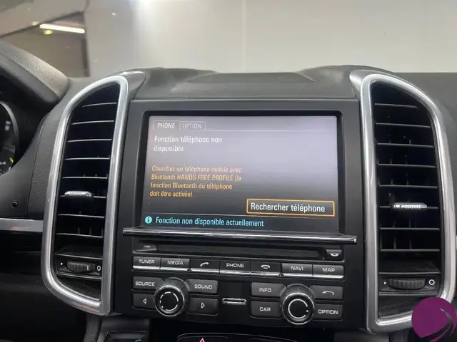 Porsche Cayenne view 21