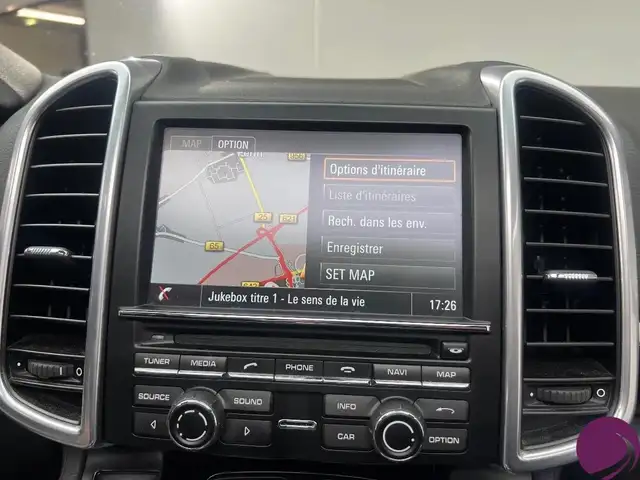 Porsche Cayenne view 23