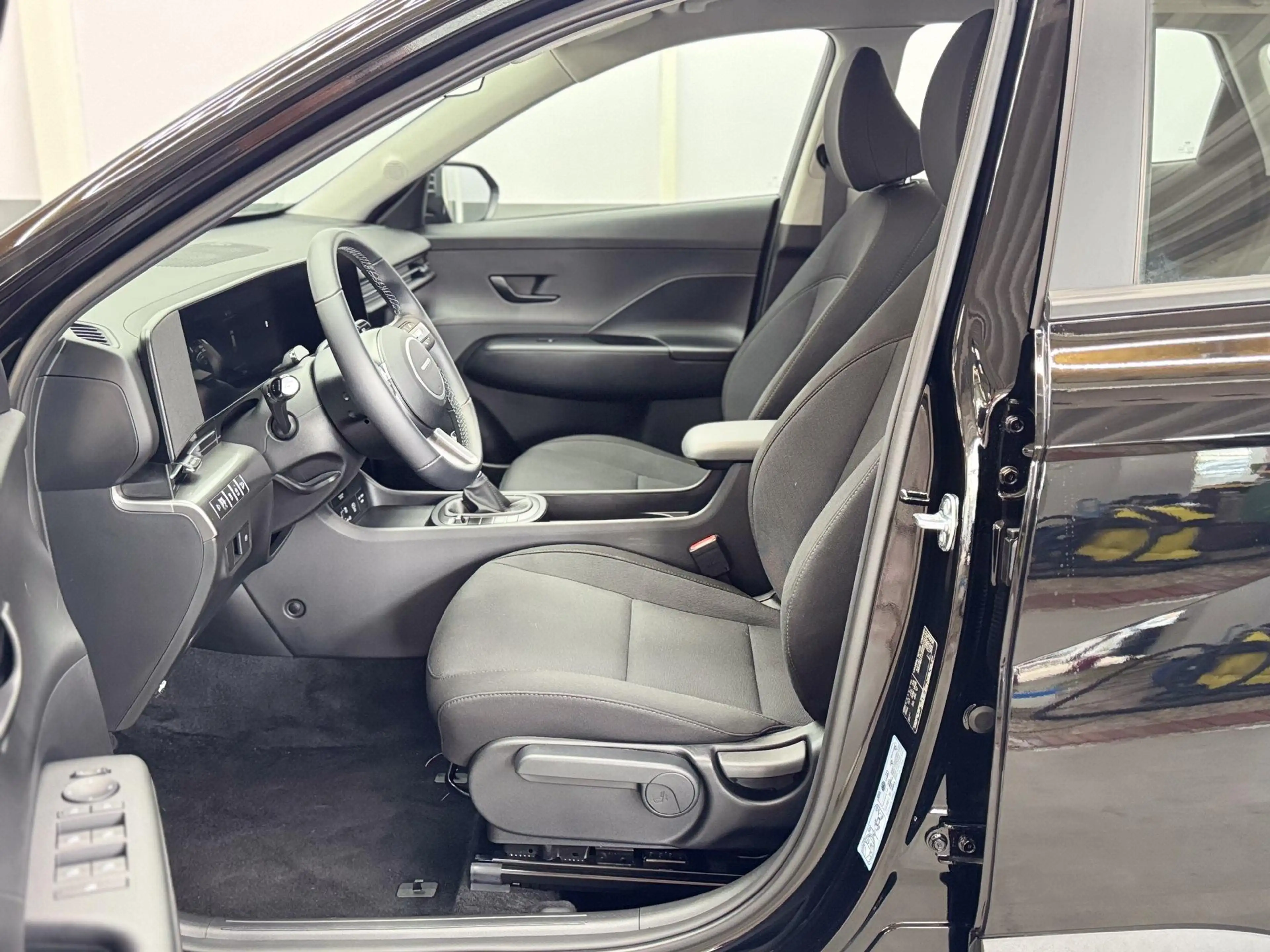 Hyundai KONA STYLE PLUS NAVI KLIMAAUTOMATIK PDC v+h 1.0 T-GD... — photo 5