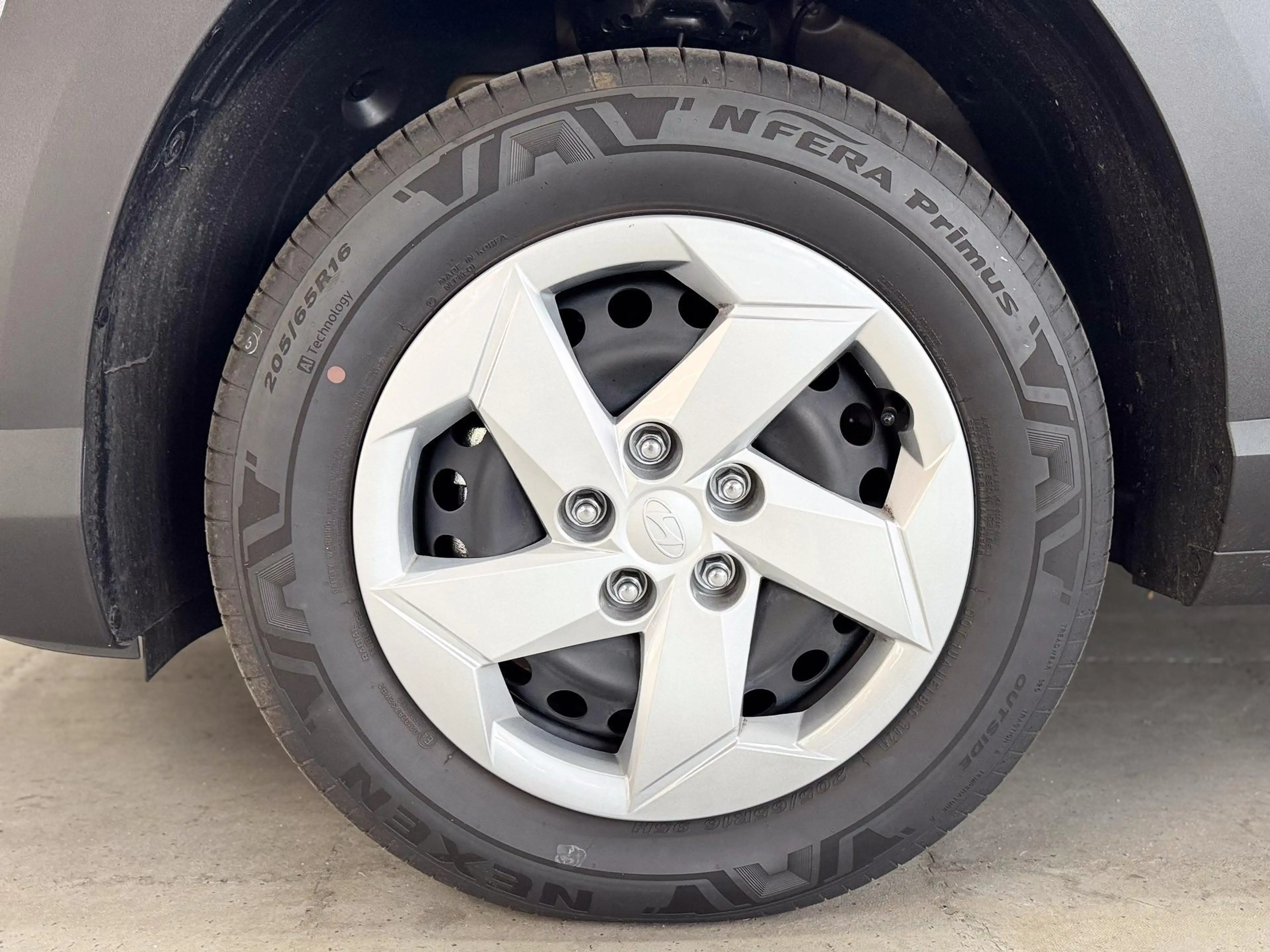 Hyundai KONA STYLE PLUS NAVI KLIMAAUTOMATIK PDC v+h 1.0 T-GD... — photo 4