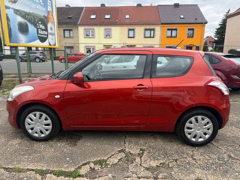 Suzuki Swift Swift 3-Türer 1.2 Klima elektrische Spiegel Fenster USB TÜV NEU frischer Service, Einsteigen und losfahren — photo 9