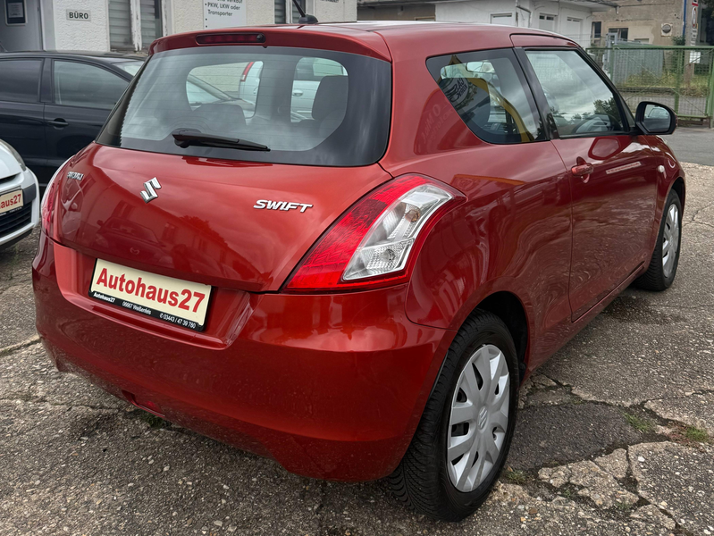 Suzuki Swift Swift 3-Türer 1.2 Klima elektrische Spiegel Fenster USB TÜV NEU frischer Service, Einsteigen und losfahren — photo 6