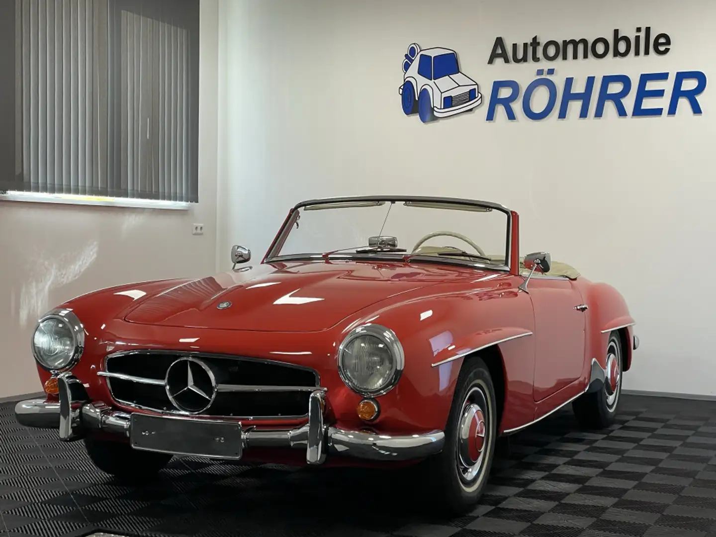 Mercedes-Benz 190 SL Красный - 1