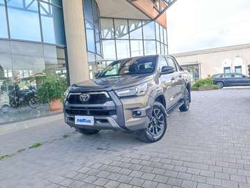 2.8 D A/T 4WD 4 porte Double Cab Invincible