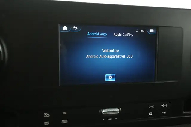 Mercedes-Benz Sprinter view 15