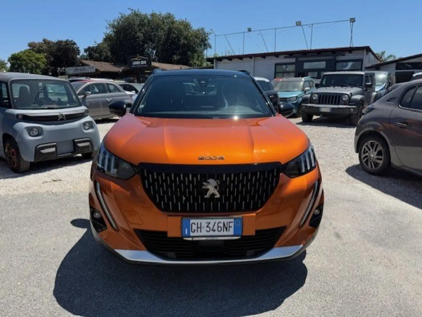 Peugeot 2008 2008 II 2020 1.2 puretech GT Pack s Oranje - 1