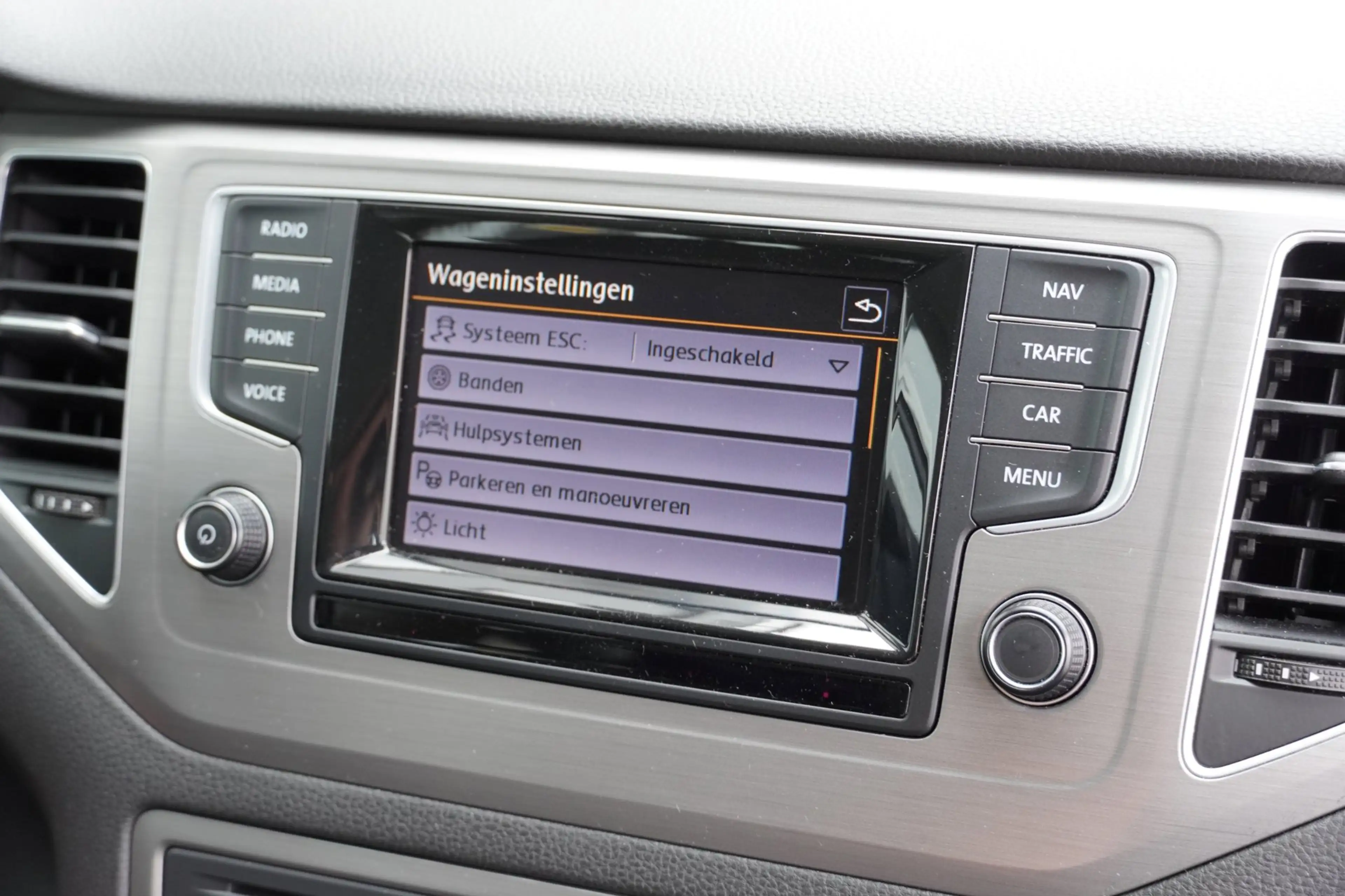 Volkswagen Golf Sportsvan 1.2 TSI 110PK NAP Navi/Cruise/Clima — photo 21