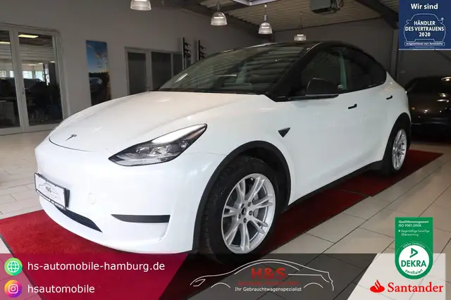 Tesla Model Y RWD *PANO*