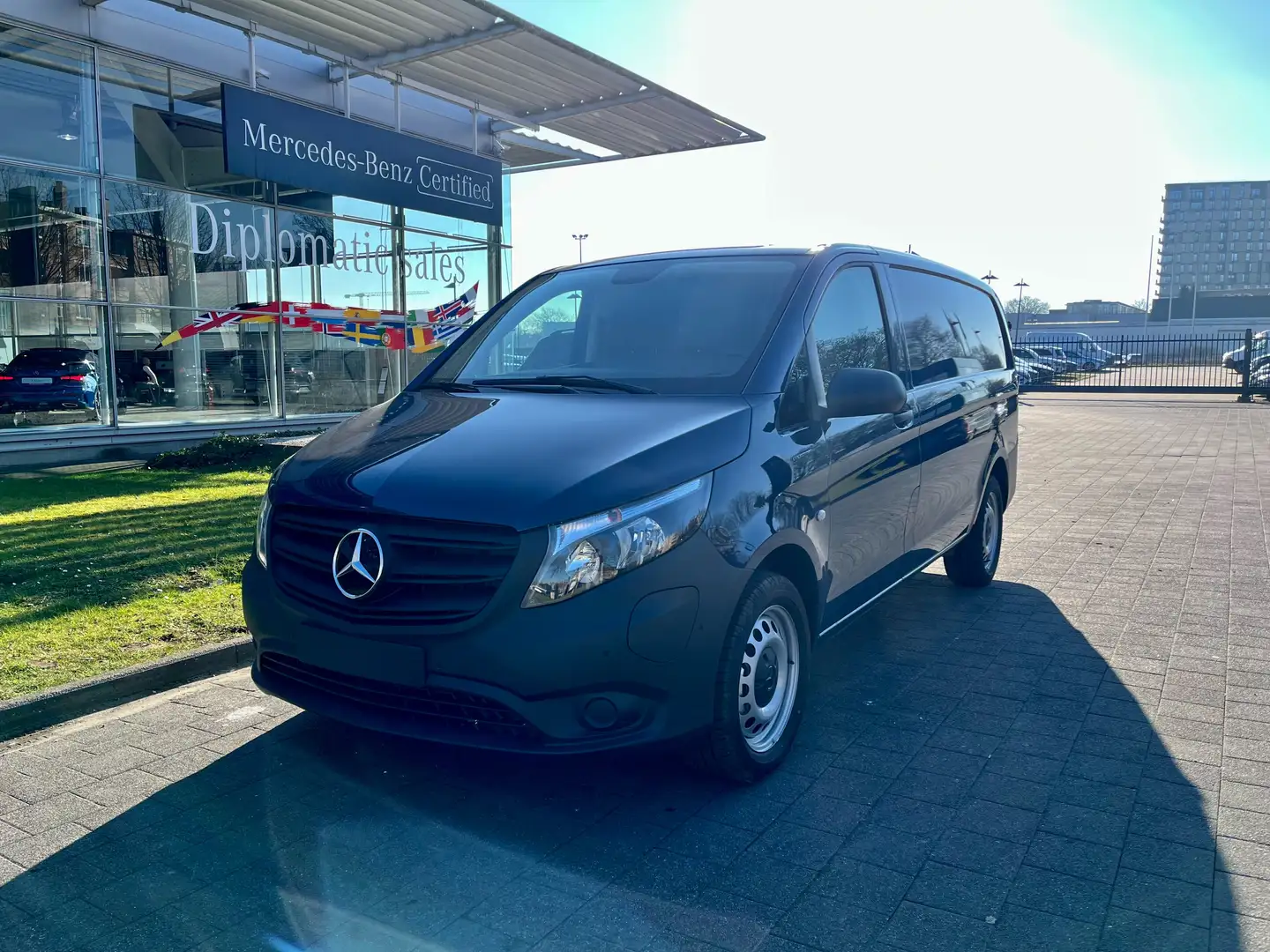 Mercedes-Benz Vito 60 kWh EVito A2 Blauw - 1