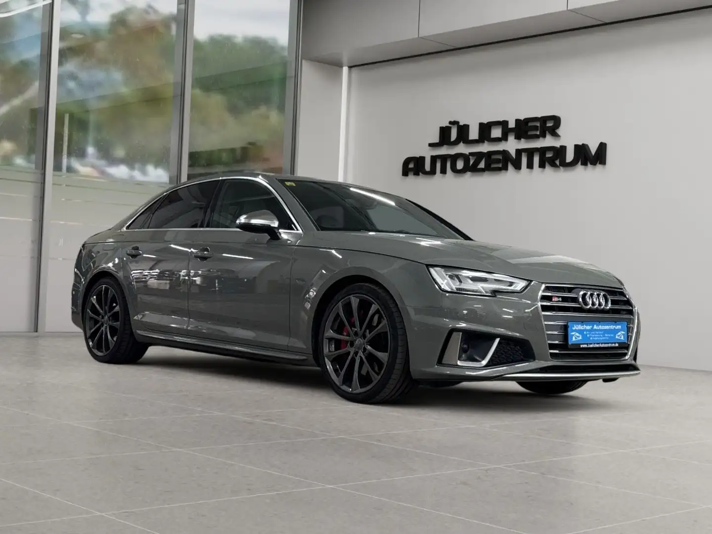 Audi S4 Lim. 3.0 TFSI tiptronic quattro, Insp. Neu Gris - 1