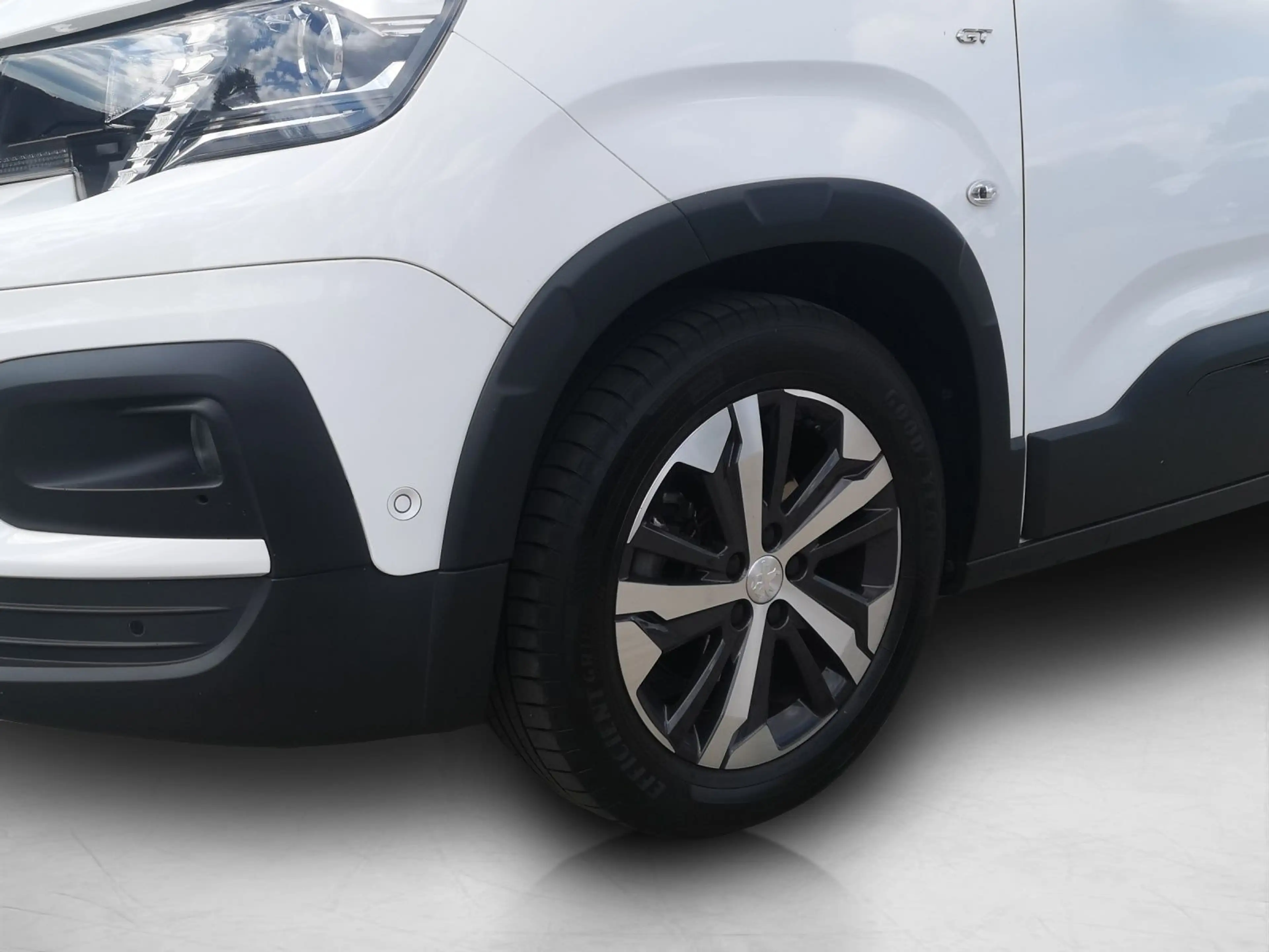 Peugeot Rifter 1.5 BlueHDi 130 FAP GT S&S*NAVI*ACC*KAM* — photo 13