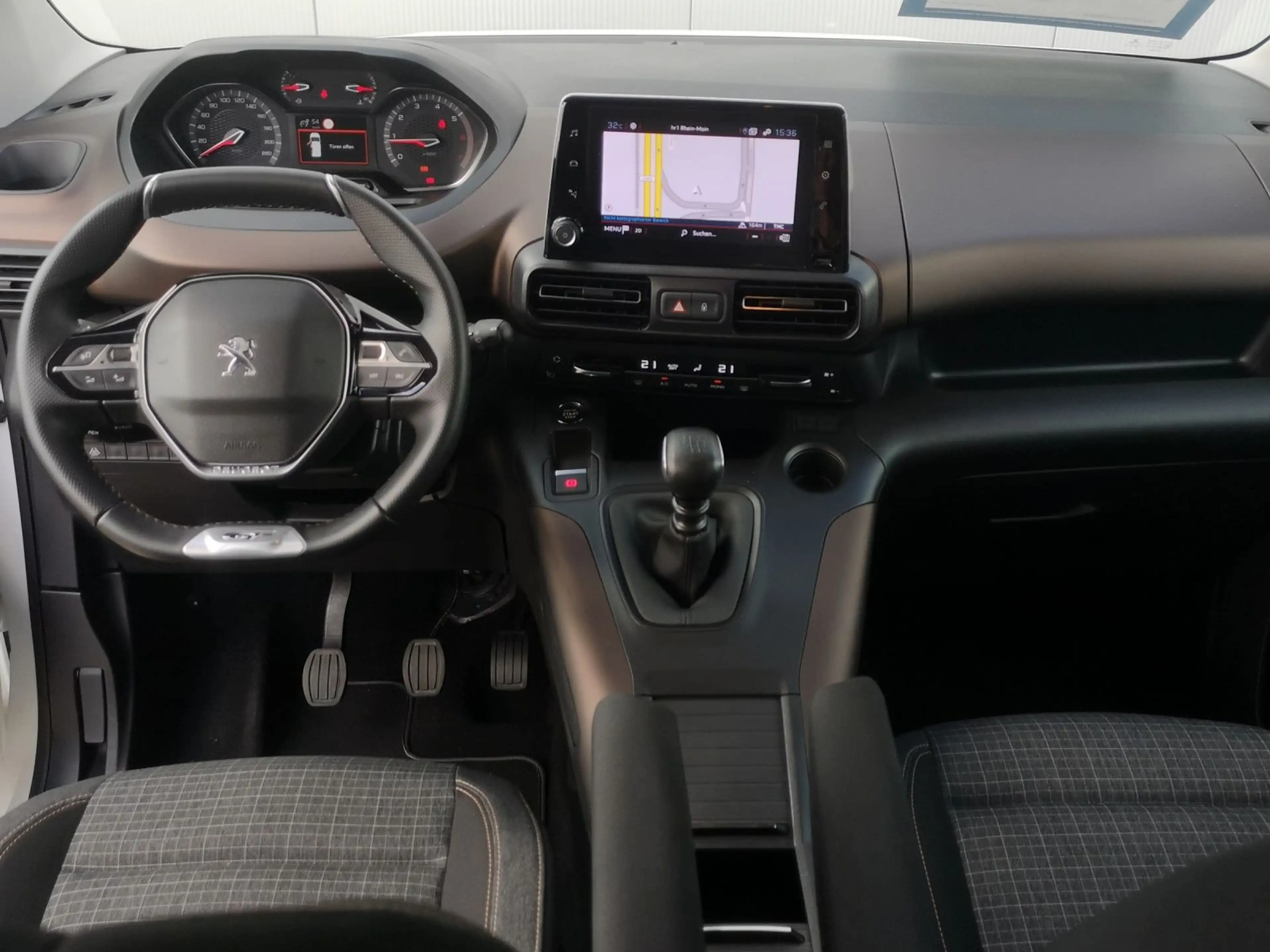Peugeot Rifter 1.5 BlueHDi 130 FAP GT S&S*NAVI*ACC*KAM* — photo 6