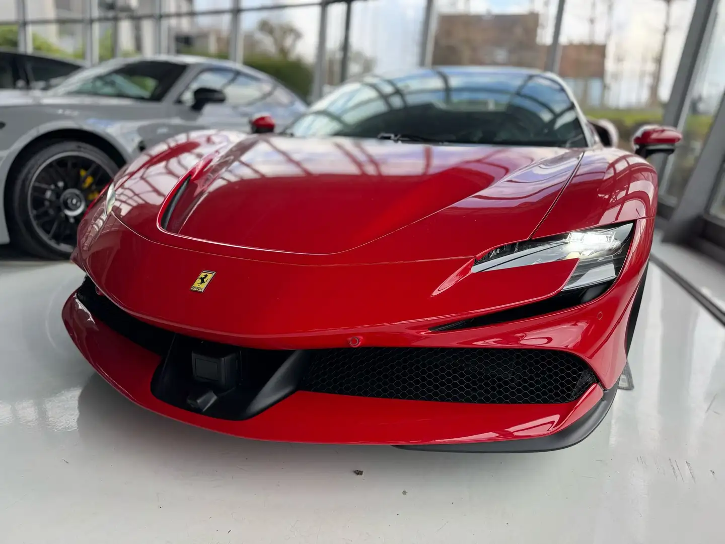 Ferrari SF90 Spider Carbon/Lift/RacingSeat/HUD Rouge - 2