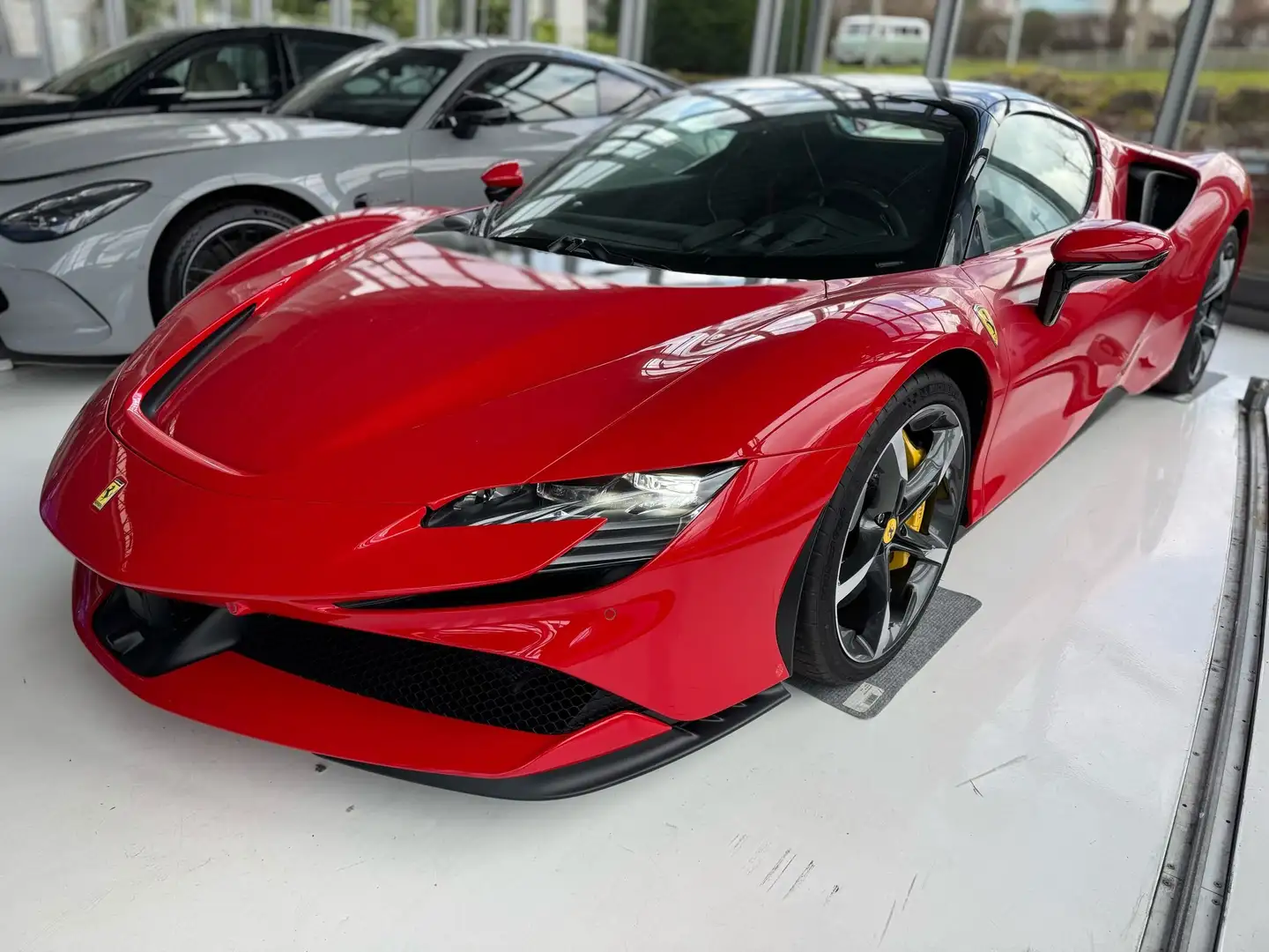 Ferrari SF90 Spider Carbon/Lift/RacingSeat/HUD Rouge - 1