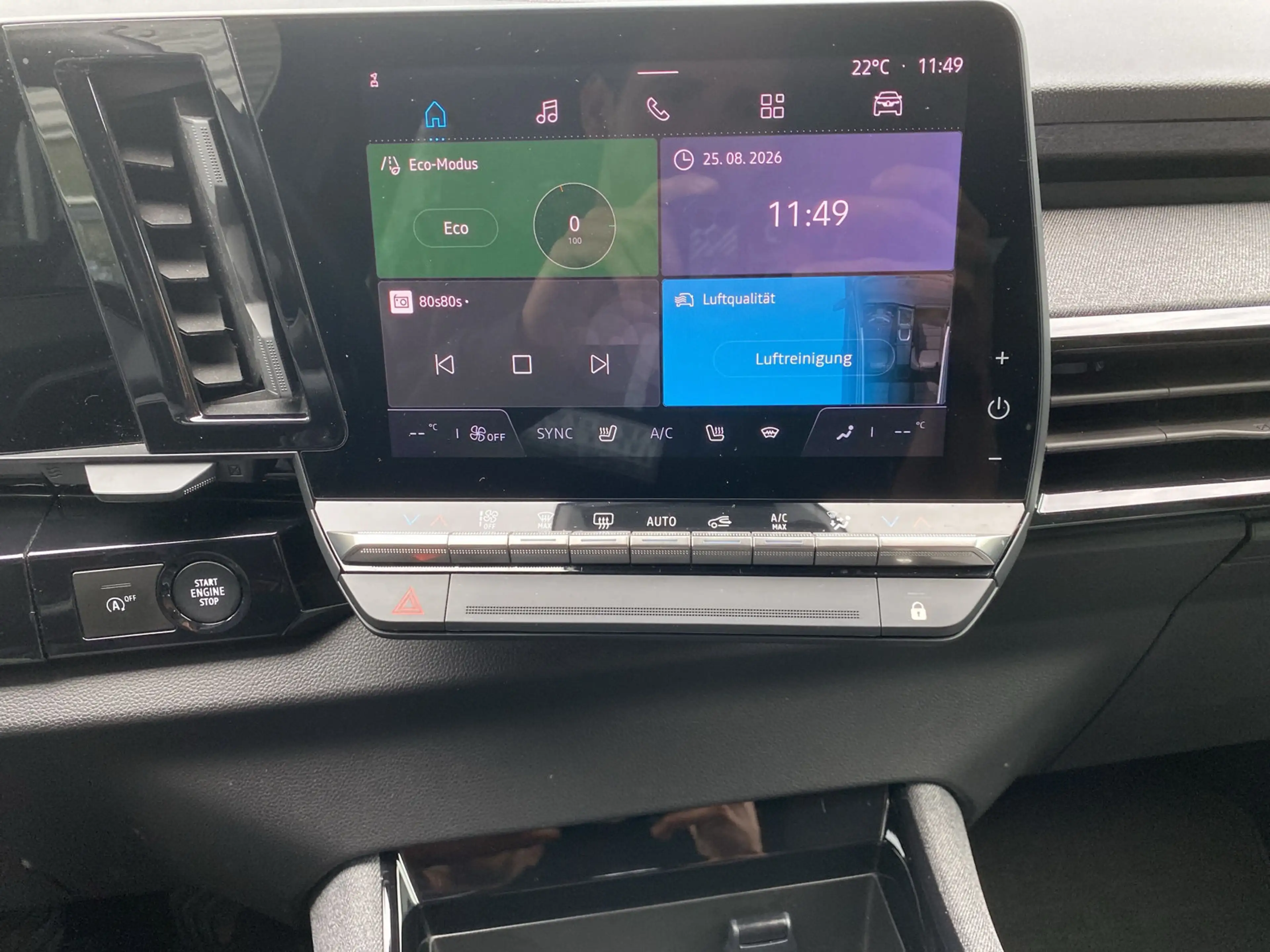Renault Austral Equilibre TCe 140 Mild Hybrid Scheckheft — photo 15