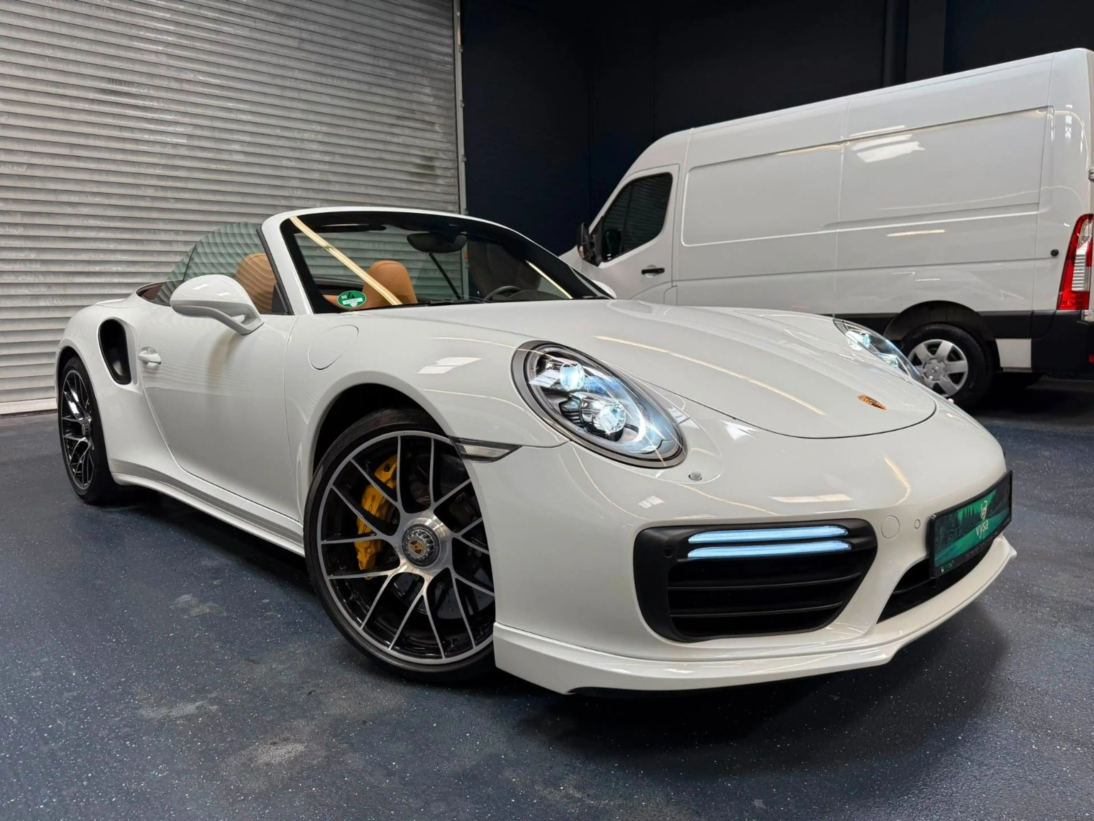 Porsche 911 991.2 Turbo S Cabriolet PDLS+ LIFT  SPORT-CHRONO — photo 11