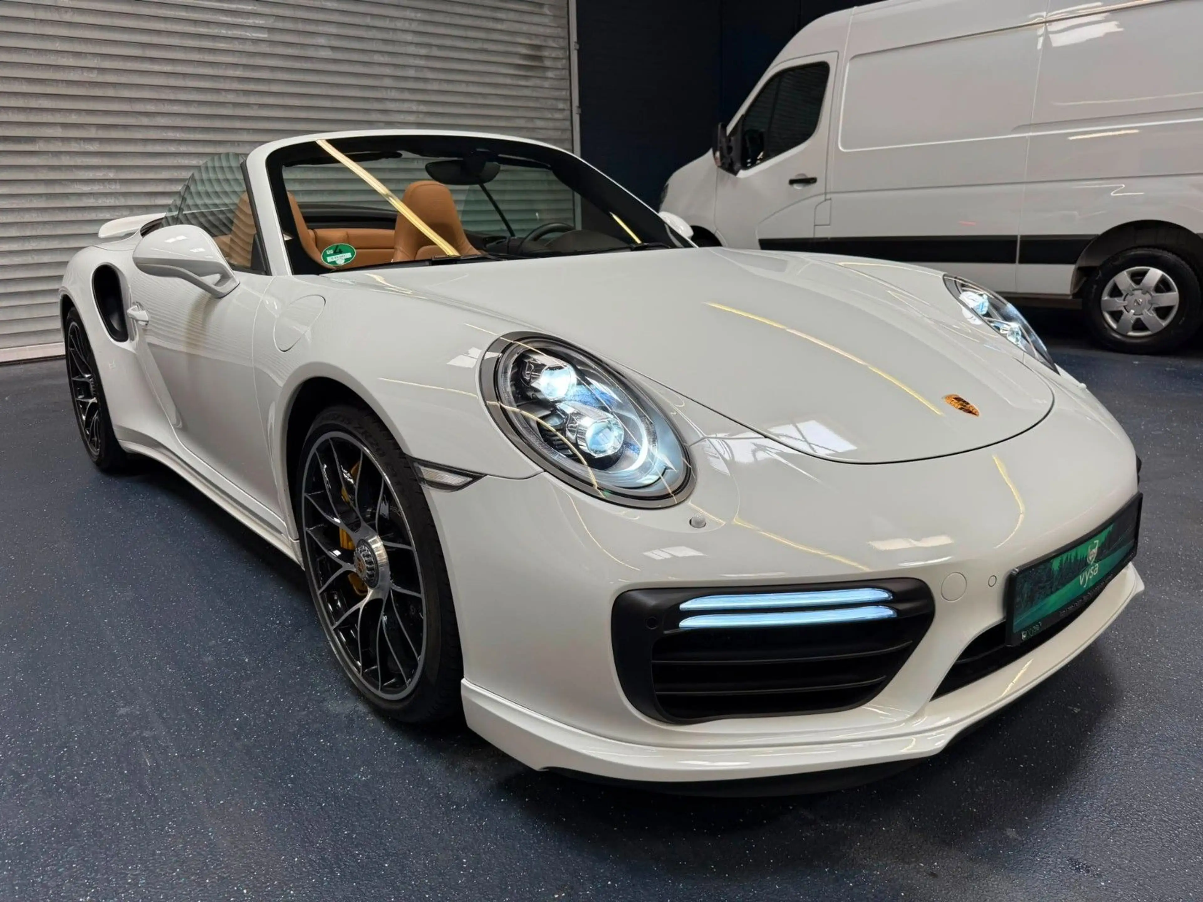 Porsche 911 991.2 Turbo S Cabriolet PDLS+ LIFT  SPORT-CHRONO — photo 6