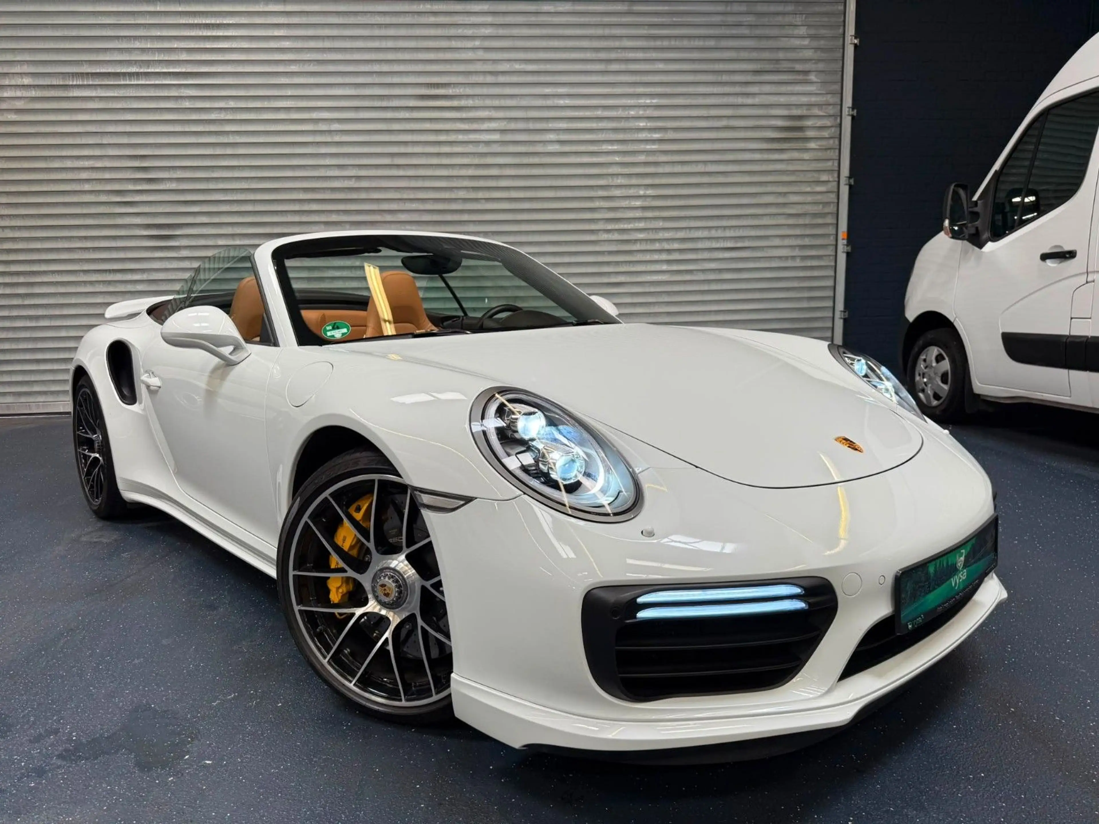 Porsche 911 991.2 Turbo S Cabriolet PDLS+ LIFT  SPORT-CHRONO — photo 2