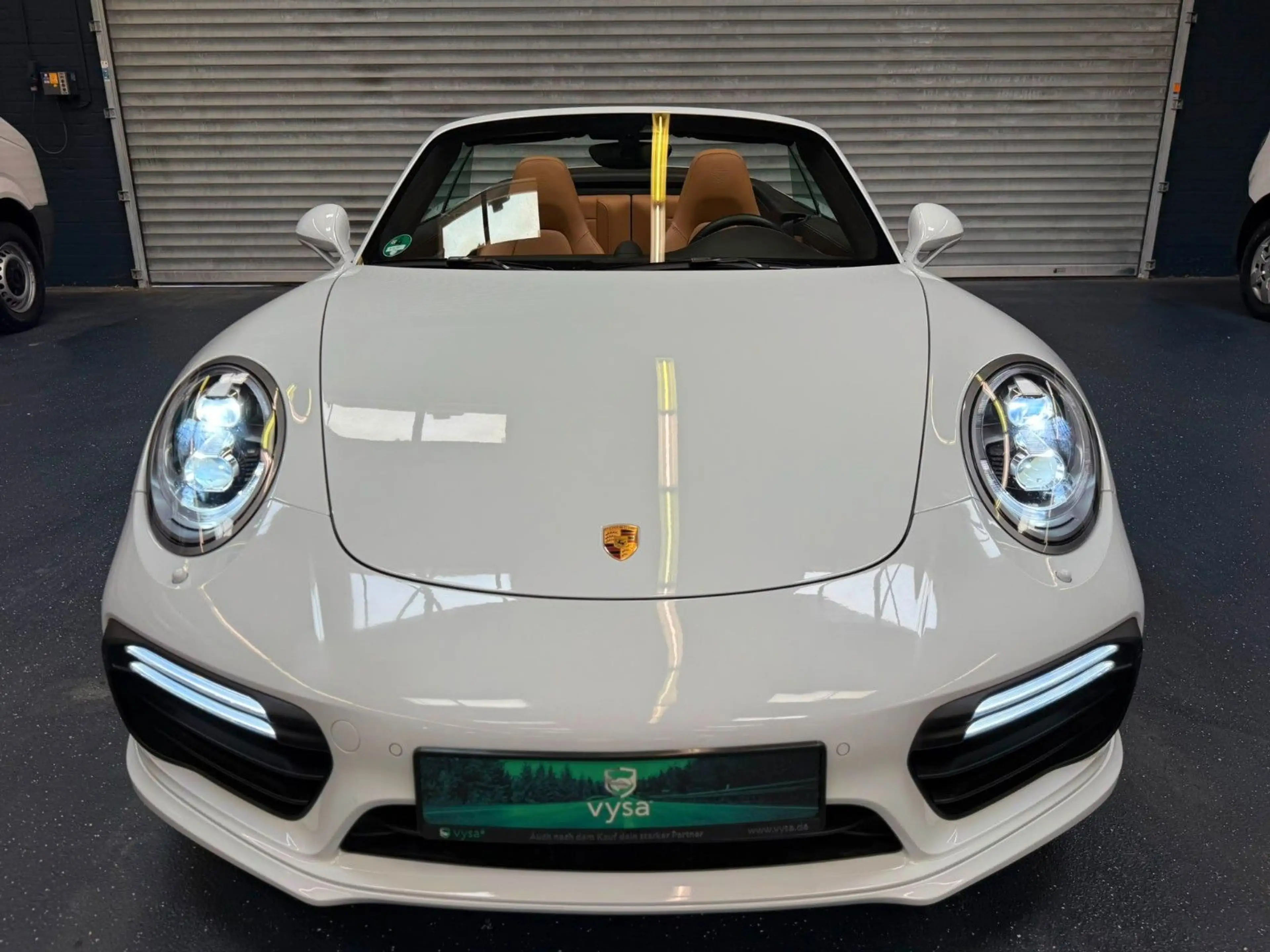 Porsche 911 991.2 Turbo S Cabriolet PDLS+ LIFT  SPORT-CHRONO — photo 3