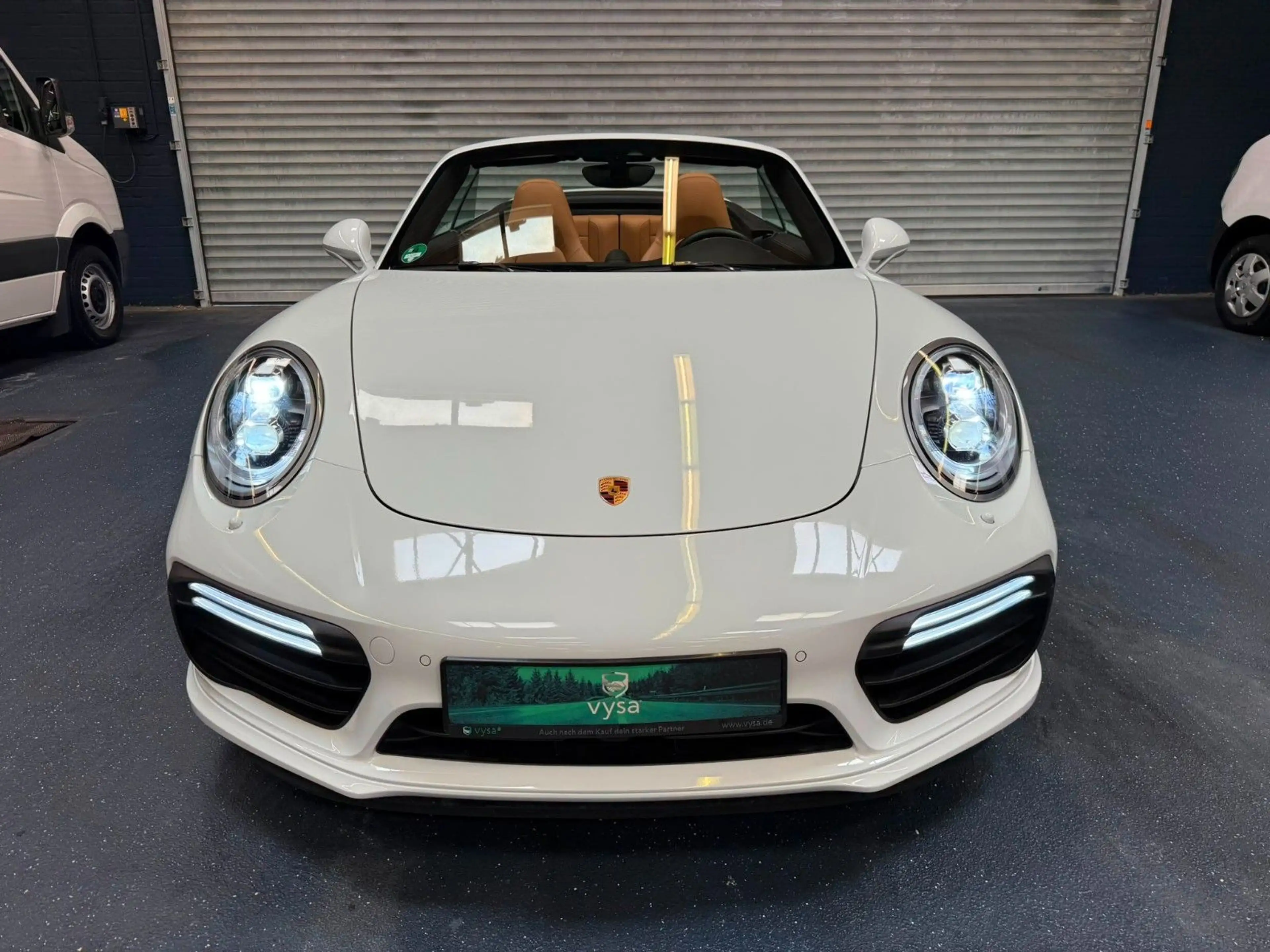 Porsche 911 991.2 Turbo S Cabriolet PDLS+ LIFT  SPORT-CHRONO — photo 8