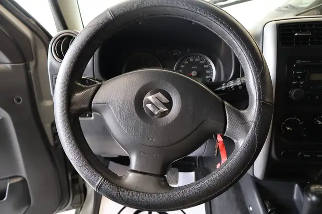 Suzuki Jimny view 13